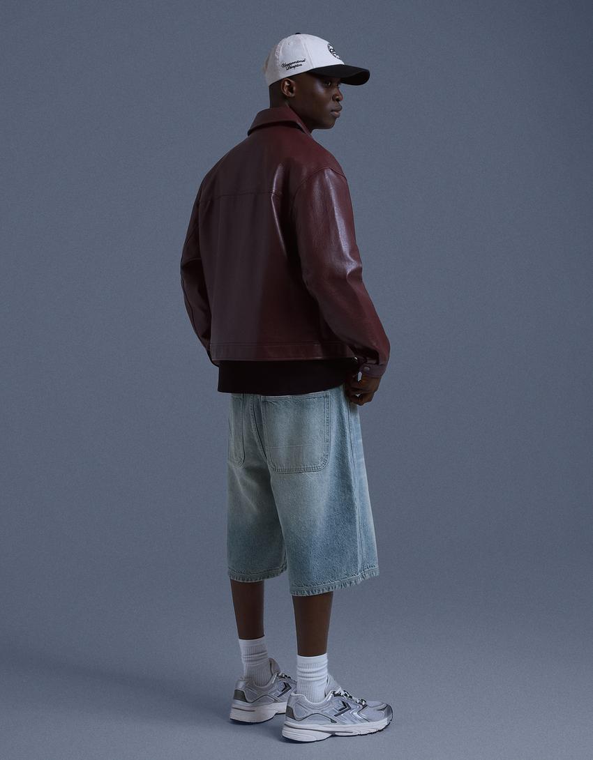 Barrel Bermuda shorts with crossover detail-Light blue