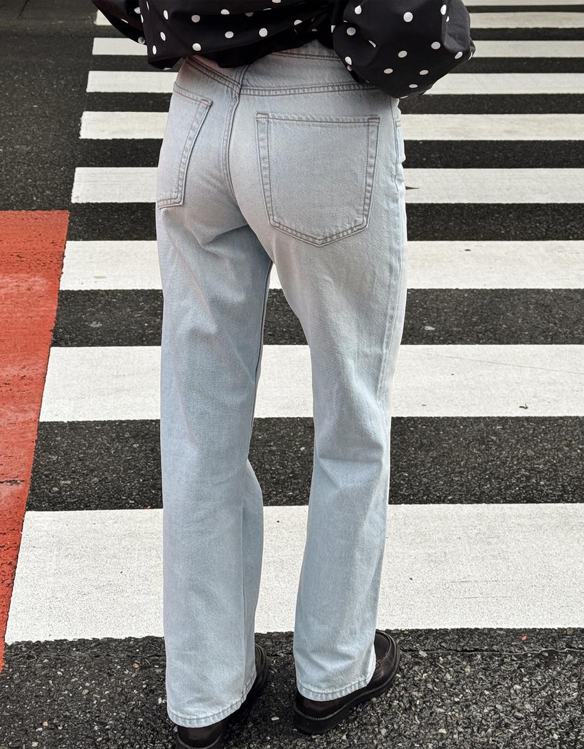 High-waist wide-leg straight jeans-Light blue