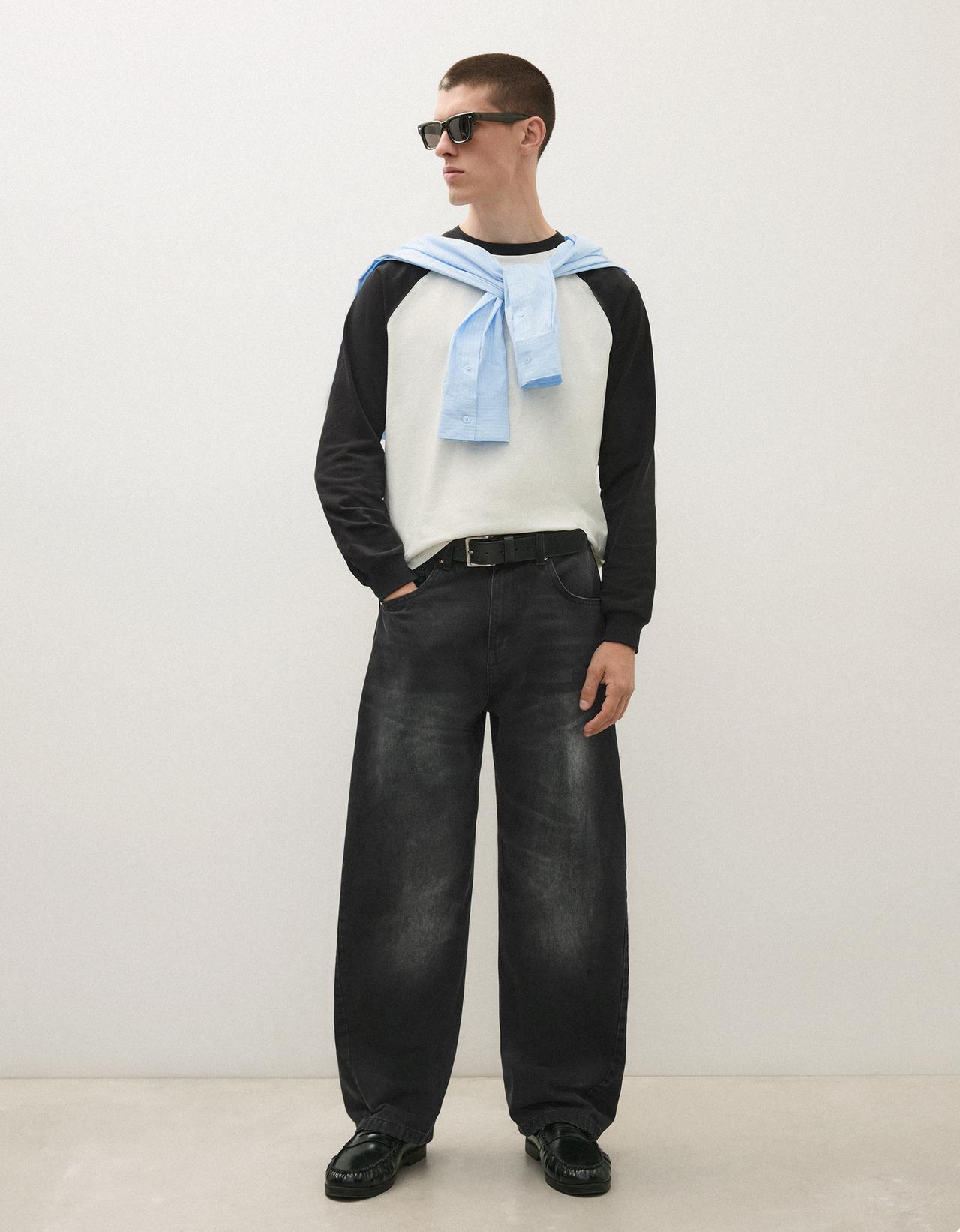 Twisted fit jeans — Black