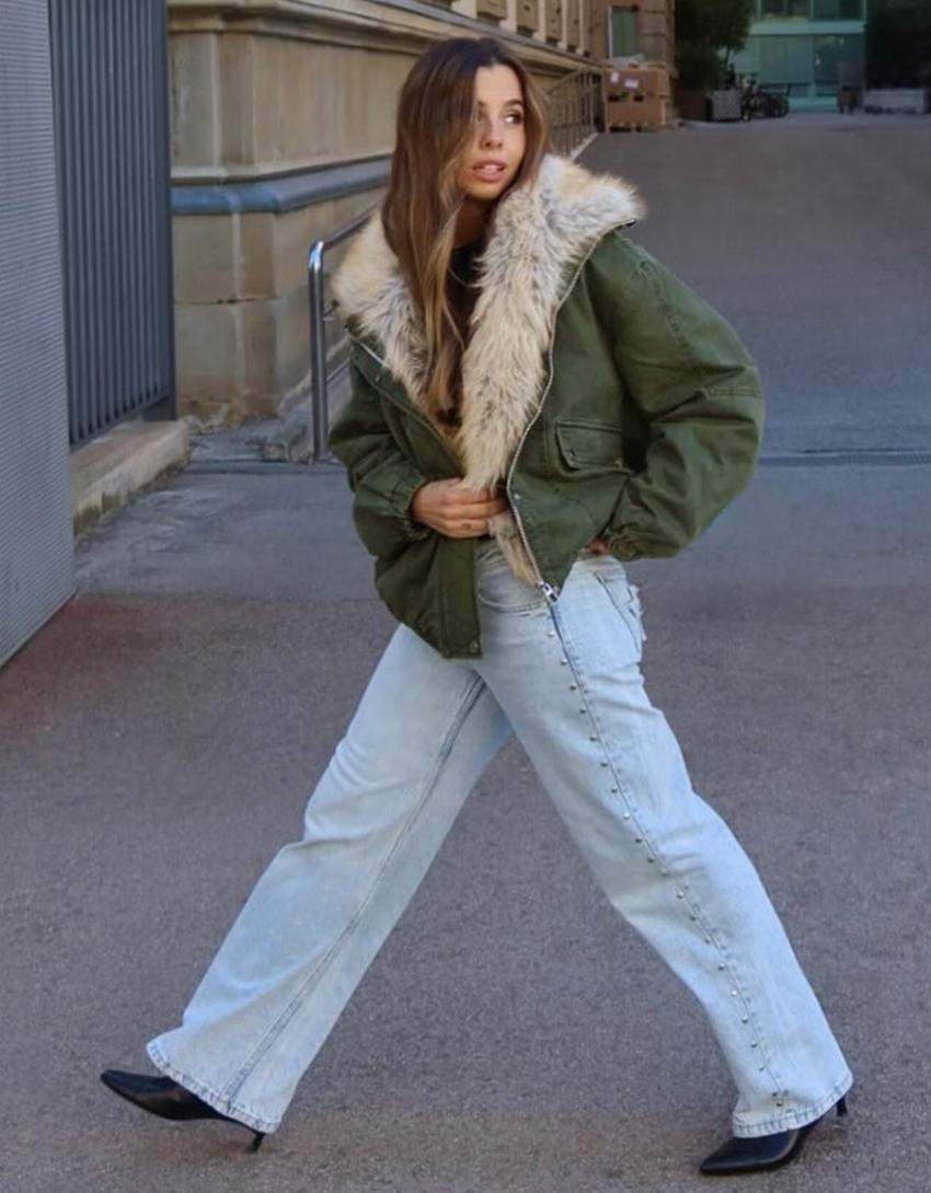 Baggy jeans with stars and studs-Light blue