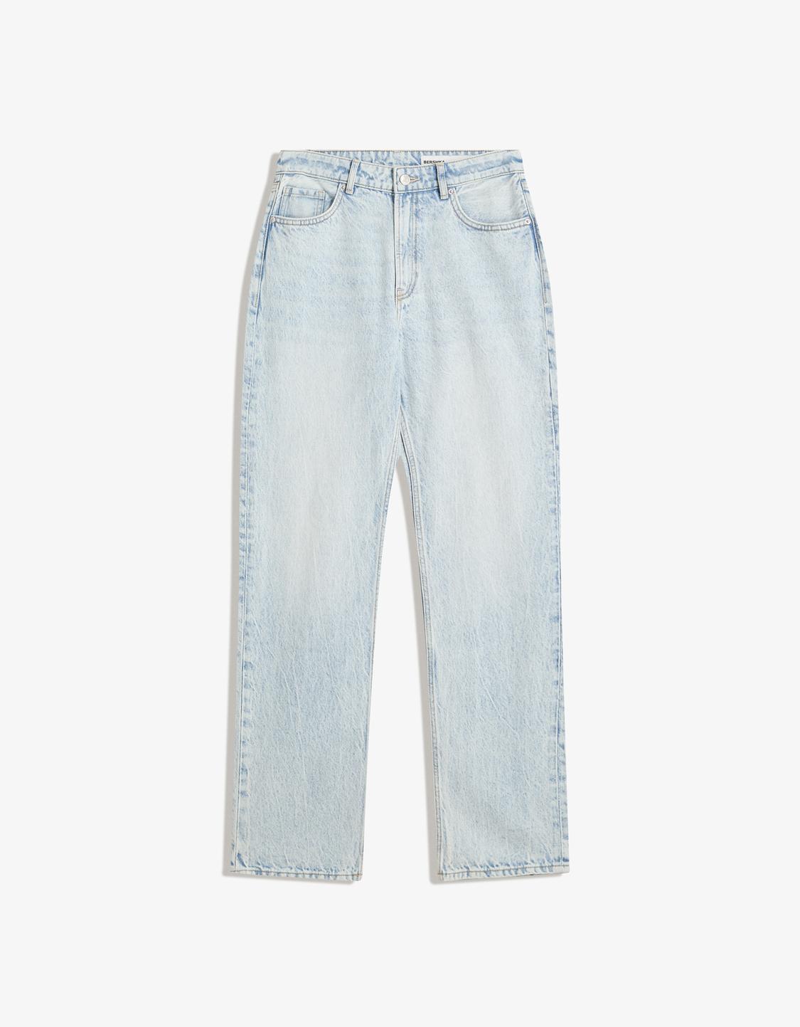 Straight fit jeans