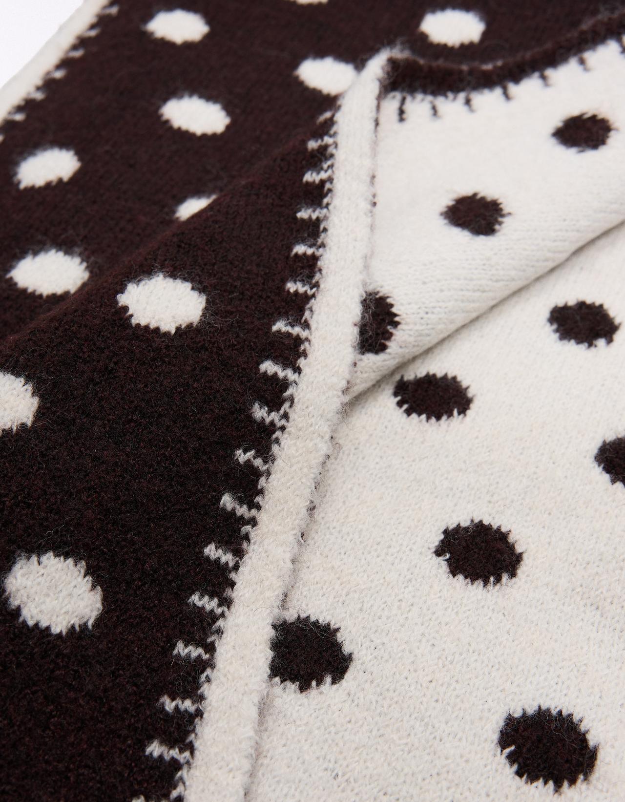 Polka dot knit scarf — Cream