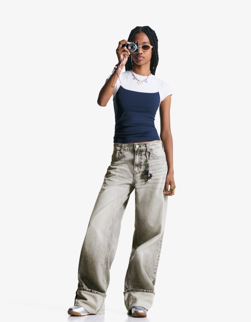 Wide-leg '90s jeans with turn-up hems-Grey-2
