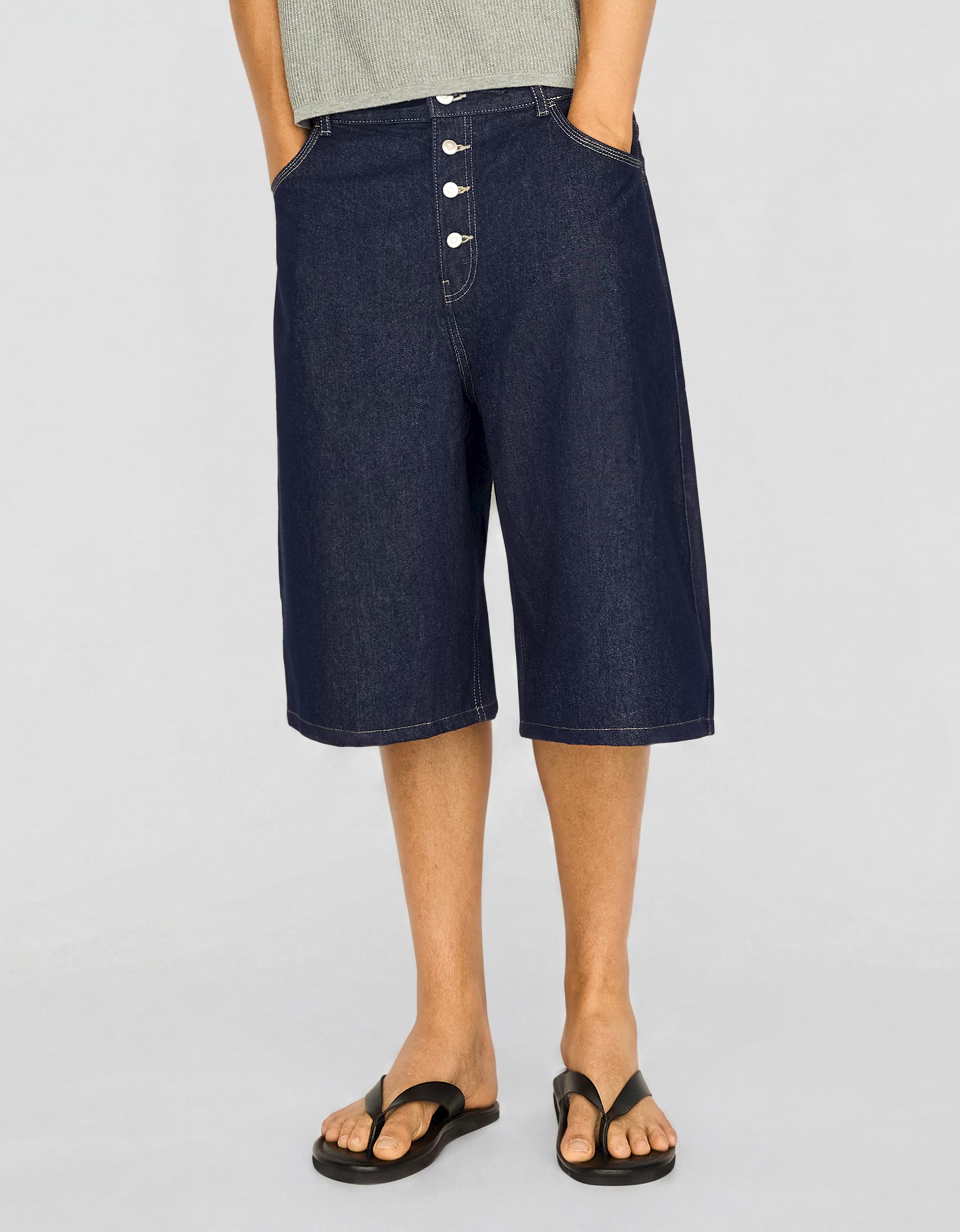 Barrel leg denim Bermuda shorts — Navy