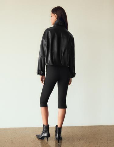 Capris with split hems — Black 2