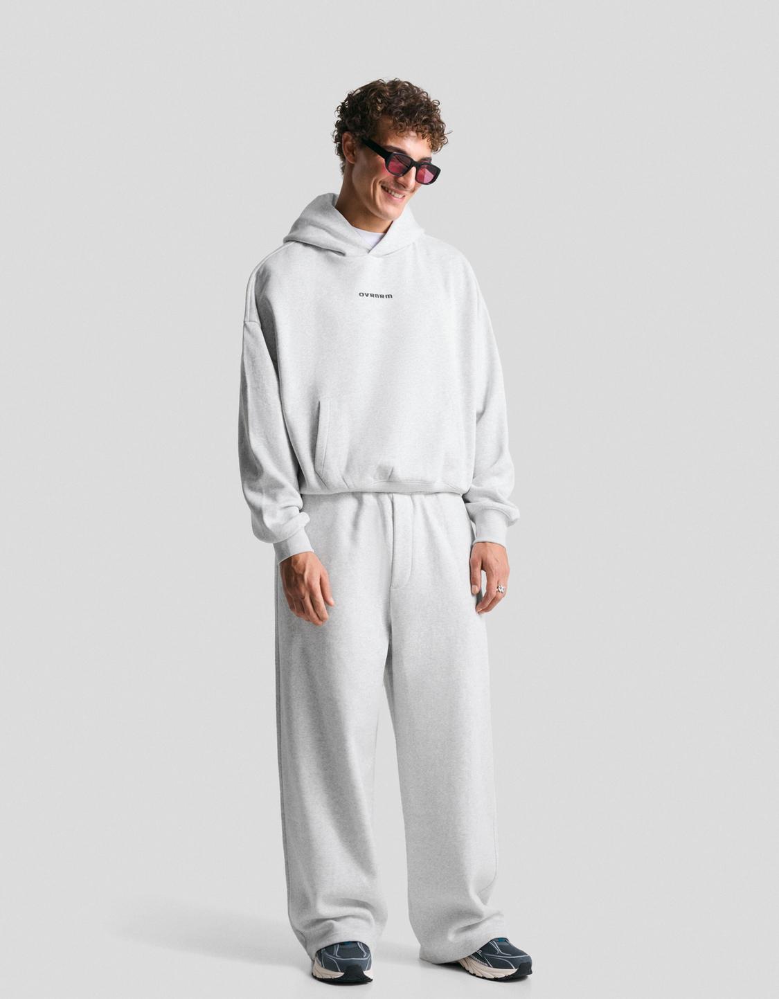 Super baggy trousers