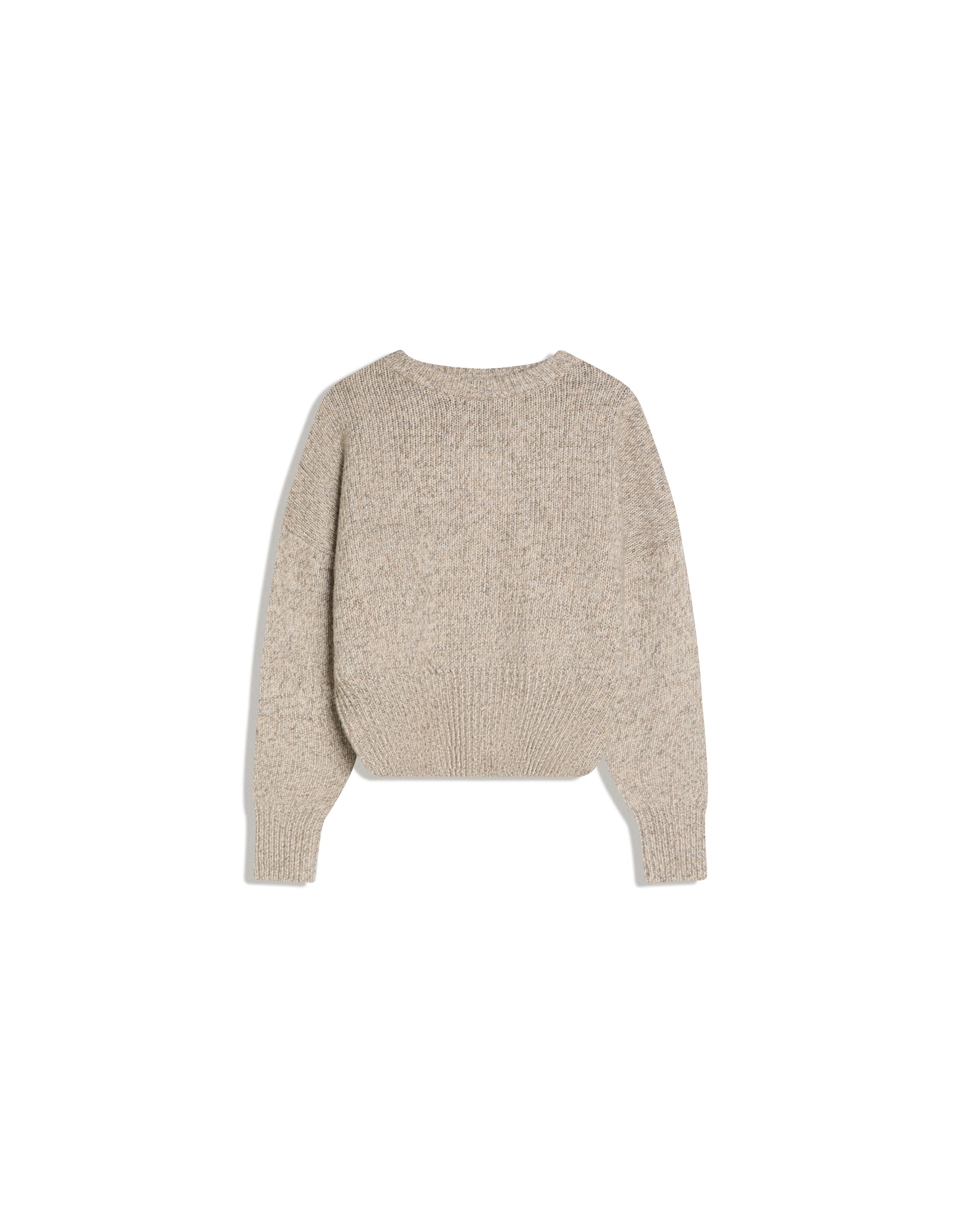 Fitted-waist jumper