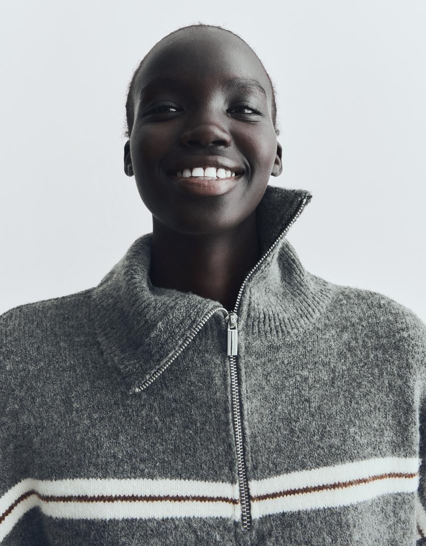 Jersey cuello alto cremallera-Gris