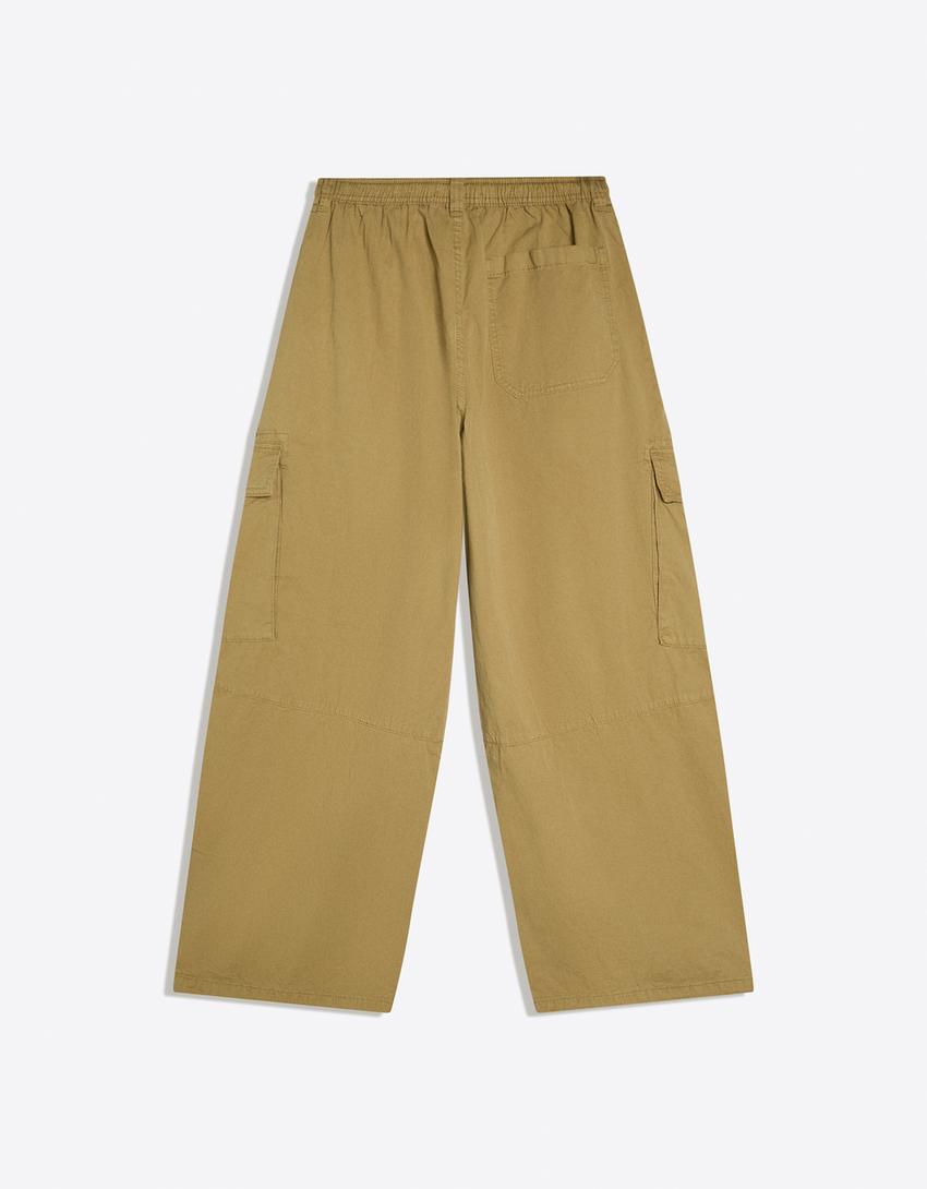 Pantalón cargo estampado-Kaki