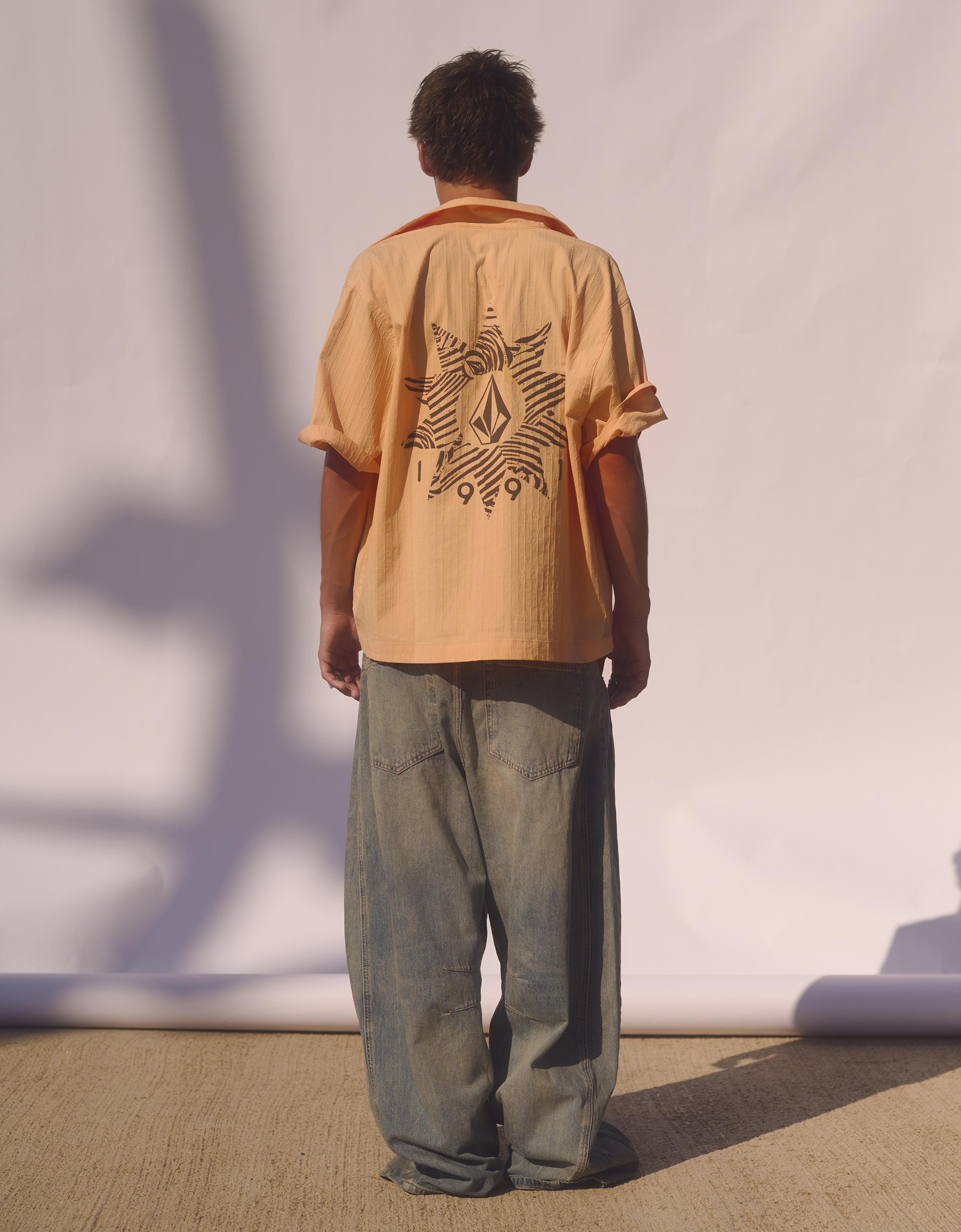 VOLCOM boxy short sleeve print shirt — Orange