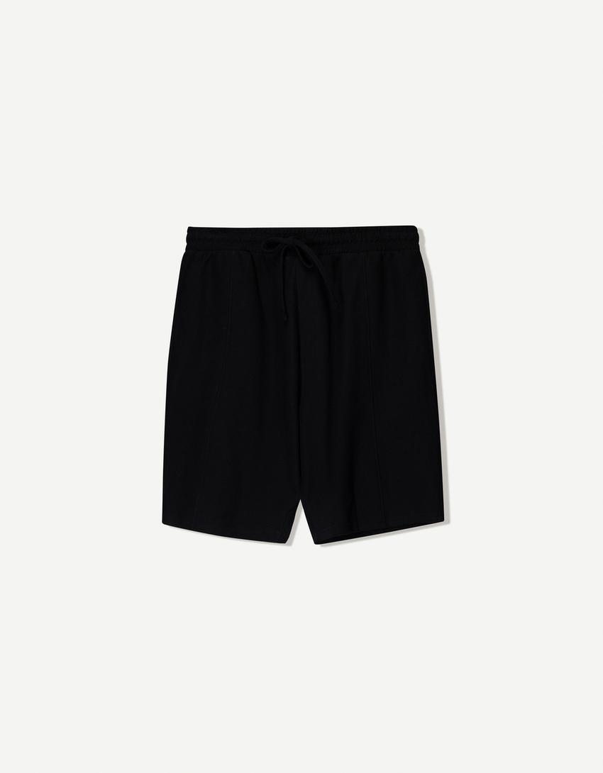 Conjunto t-shirt e calções bermuda-Conjunto t-shirt e calções bermuda