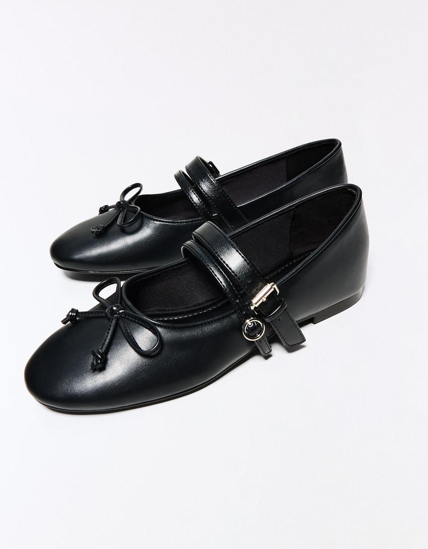 Ballerinas mit Schnallen-Schwarz