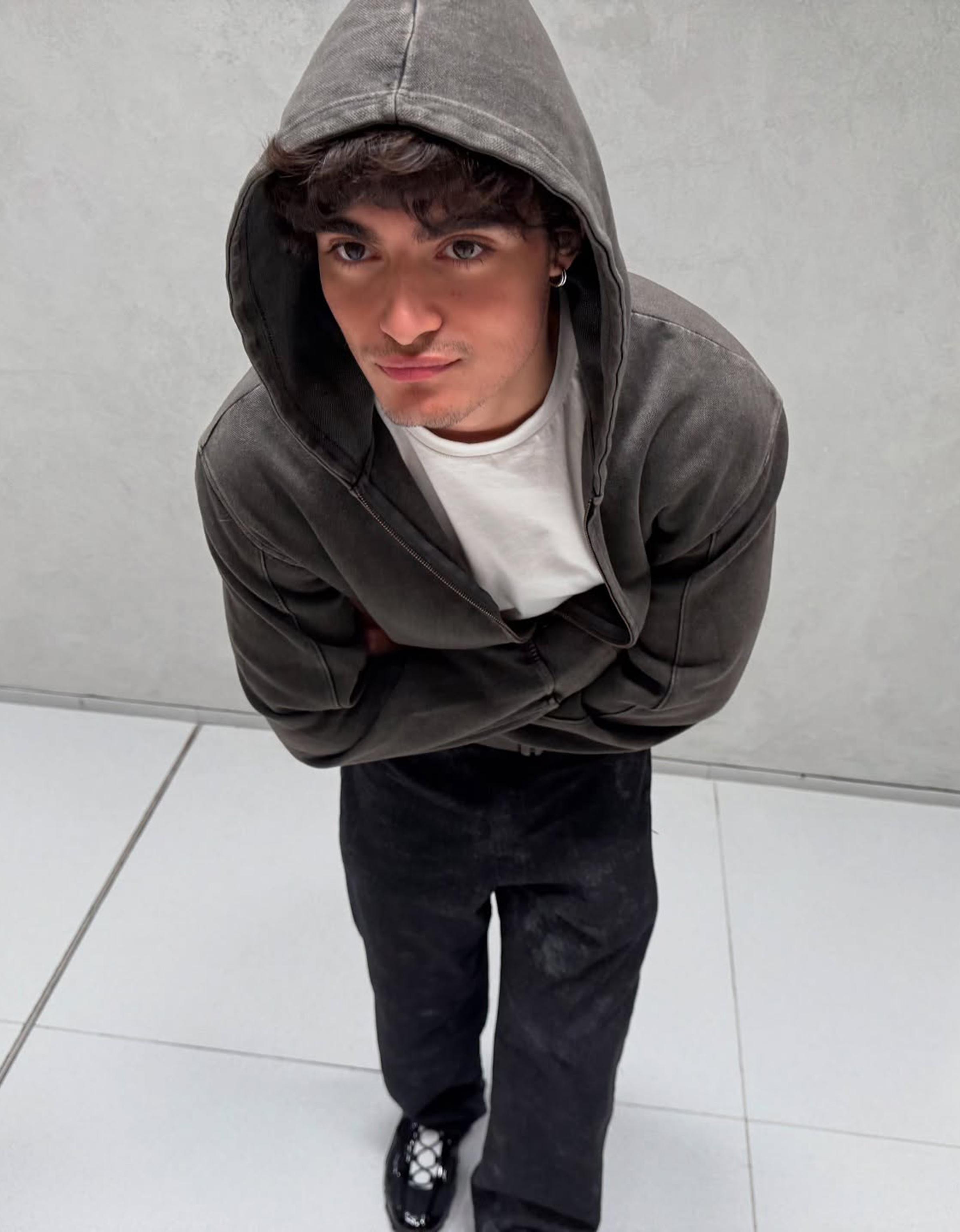 ひーひー Cropped boxy-fit zip-up sweatshirt - Sweatshirts & Hoodies