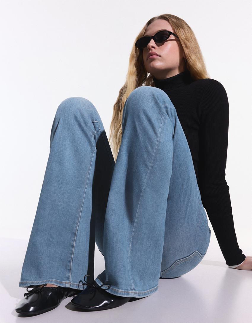 جينز جرسي بخصر عالٍ-أزرق فاتح