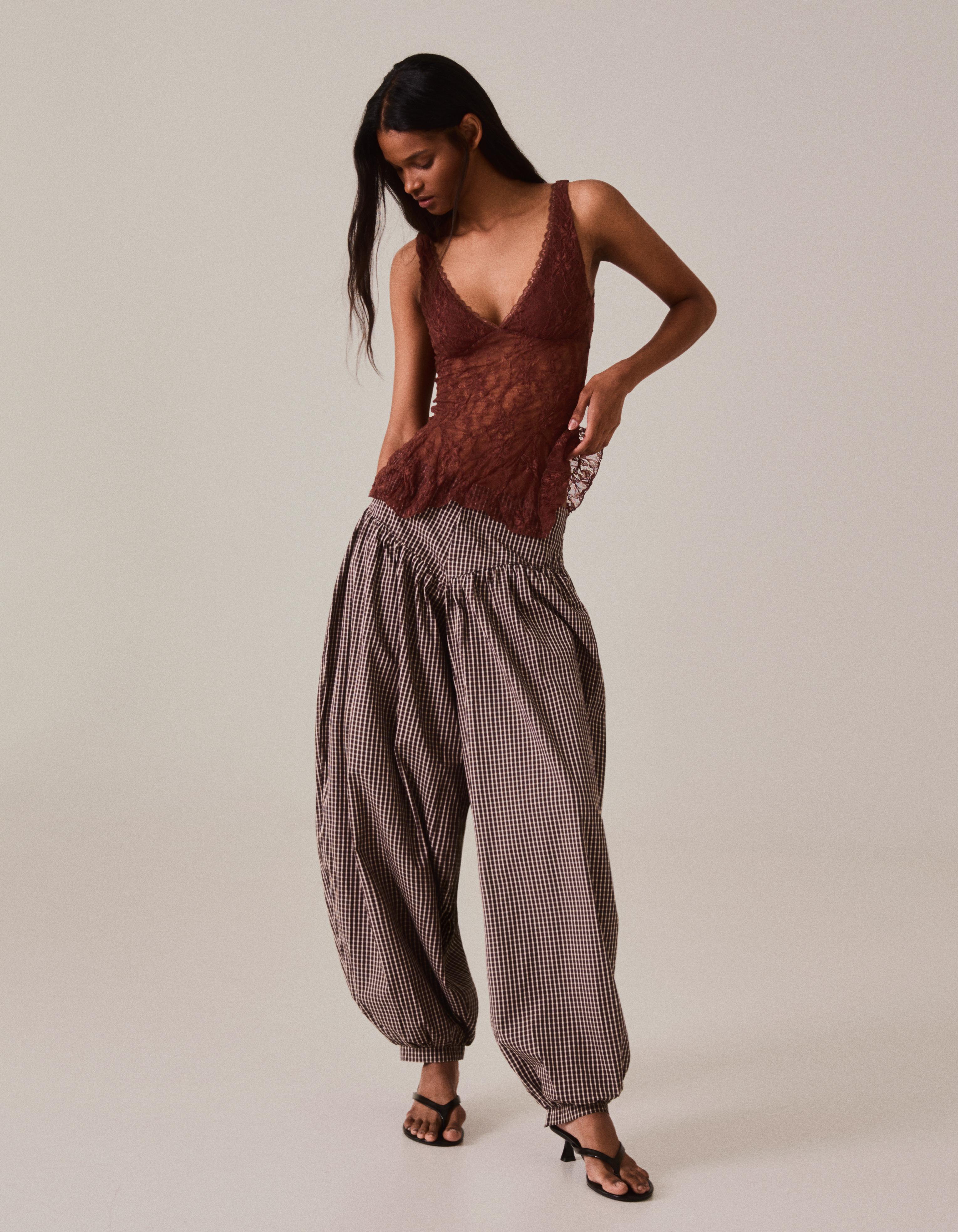 Lace camisole — Brown