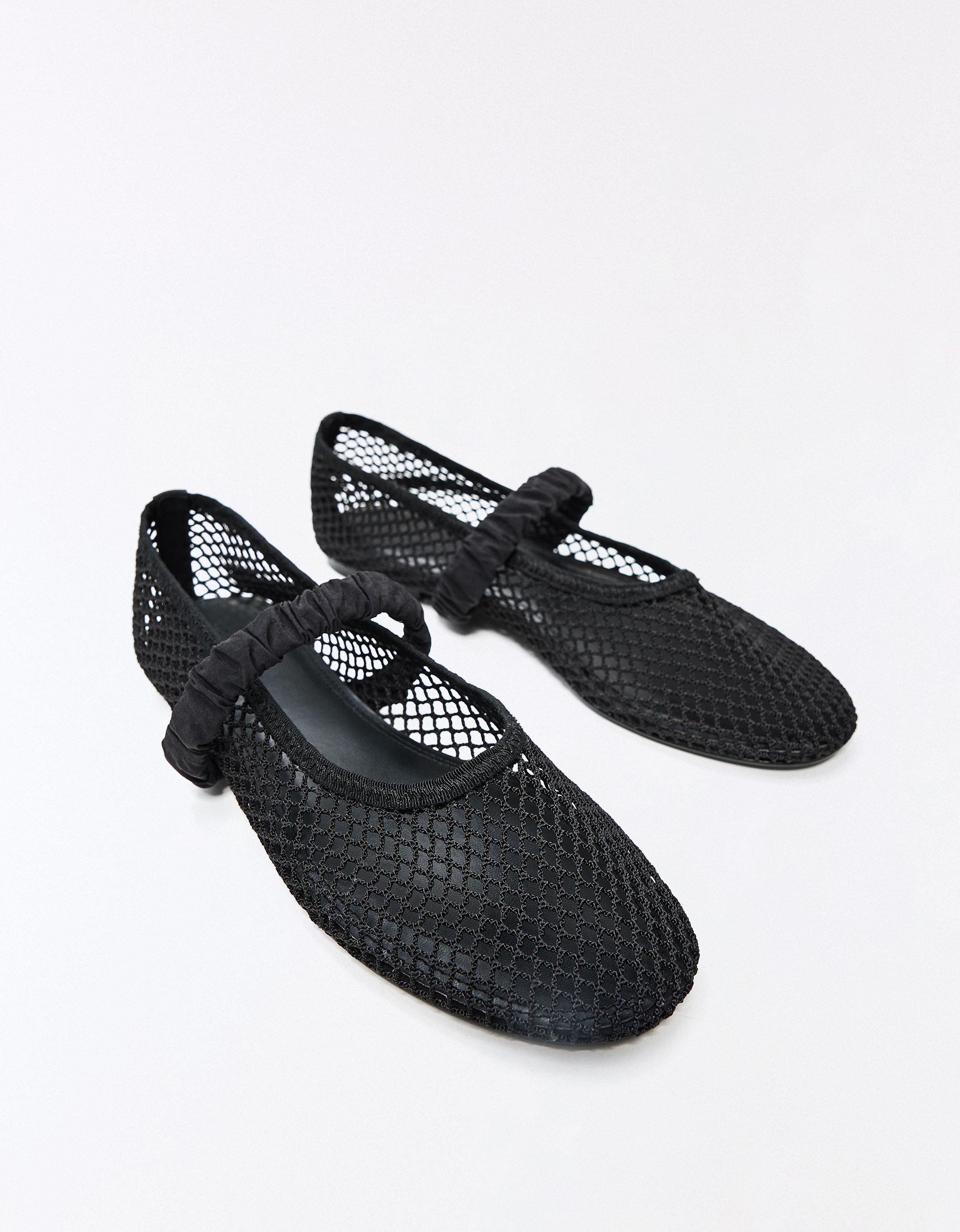 MESH BALLERINAS — BLACK