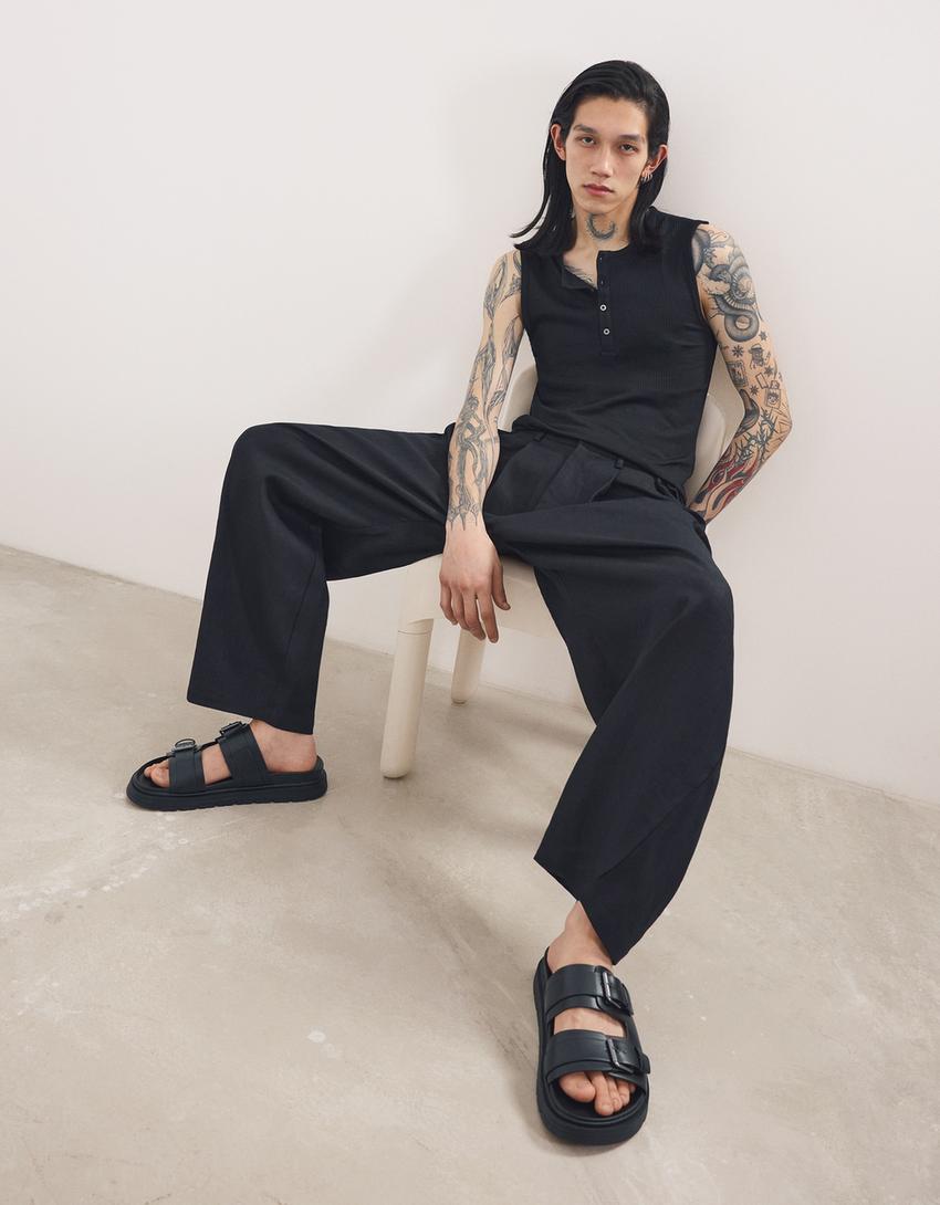 Sandalia hebillas-Negro