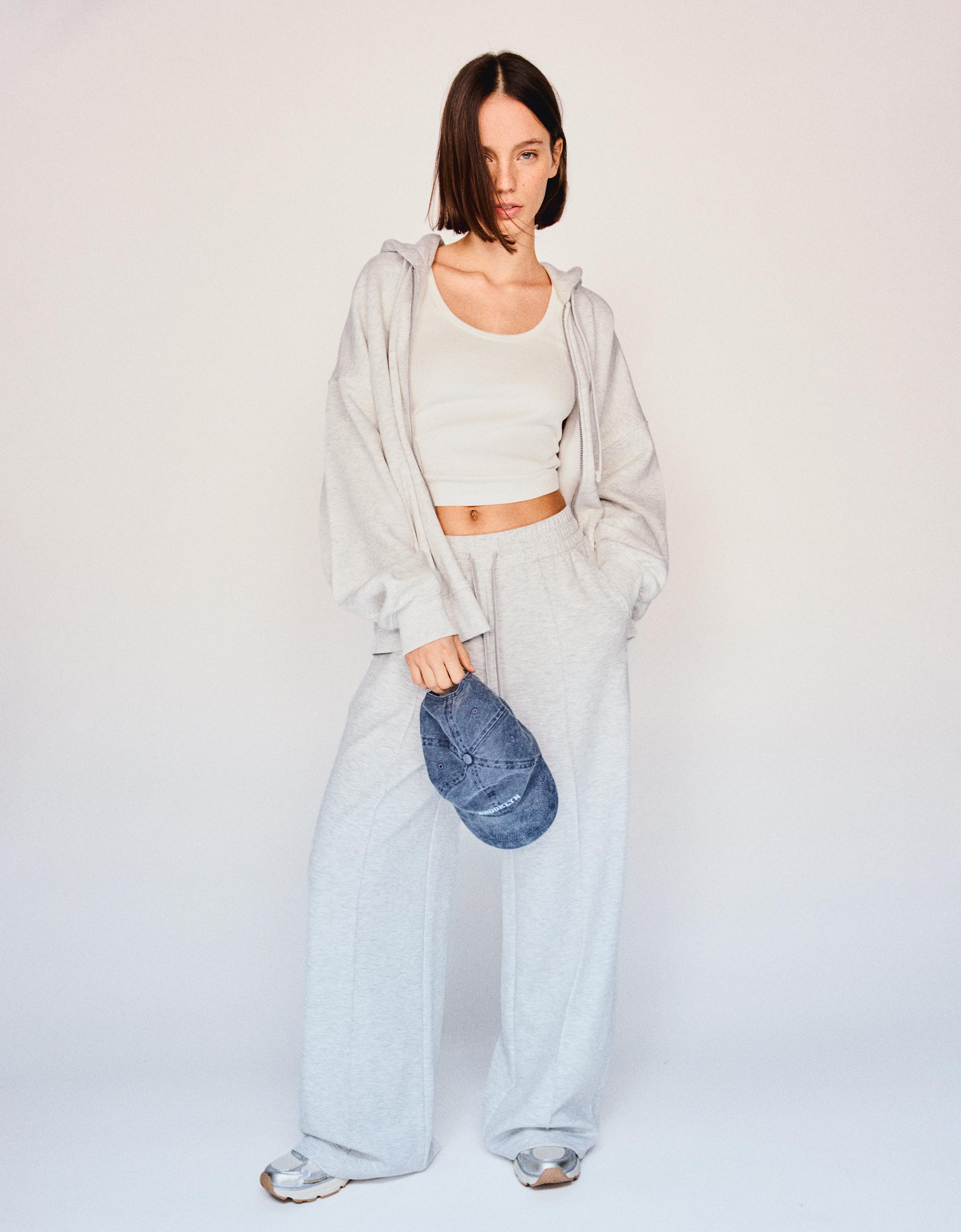 Yumuşak dokulu geniş paça pantolon - Görsel 137