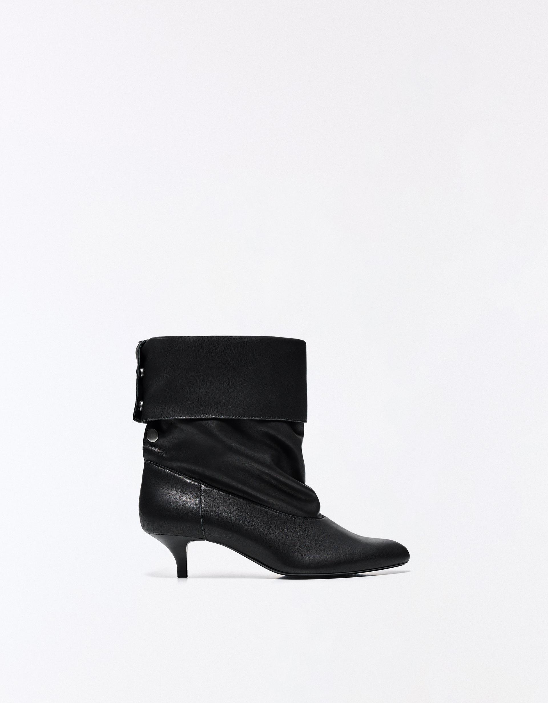 Leather heel boot - Women | Bershka Leather heel boot - Women | Bershka