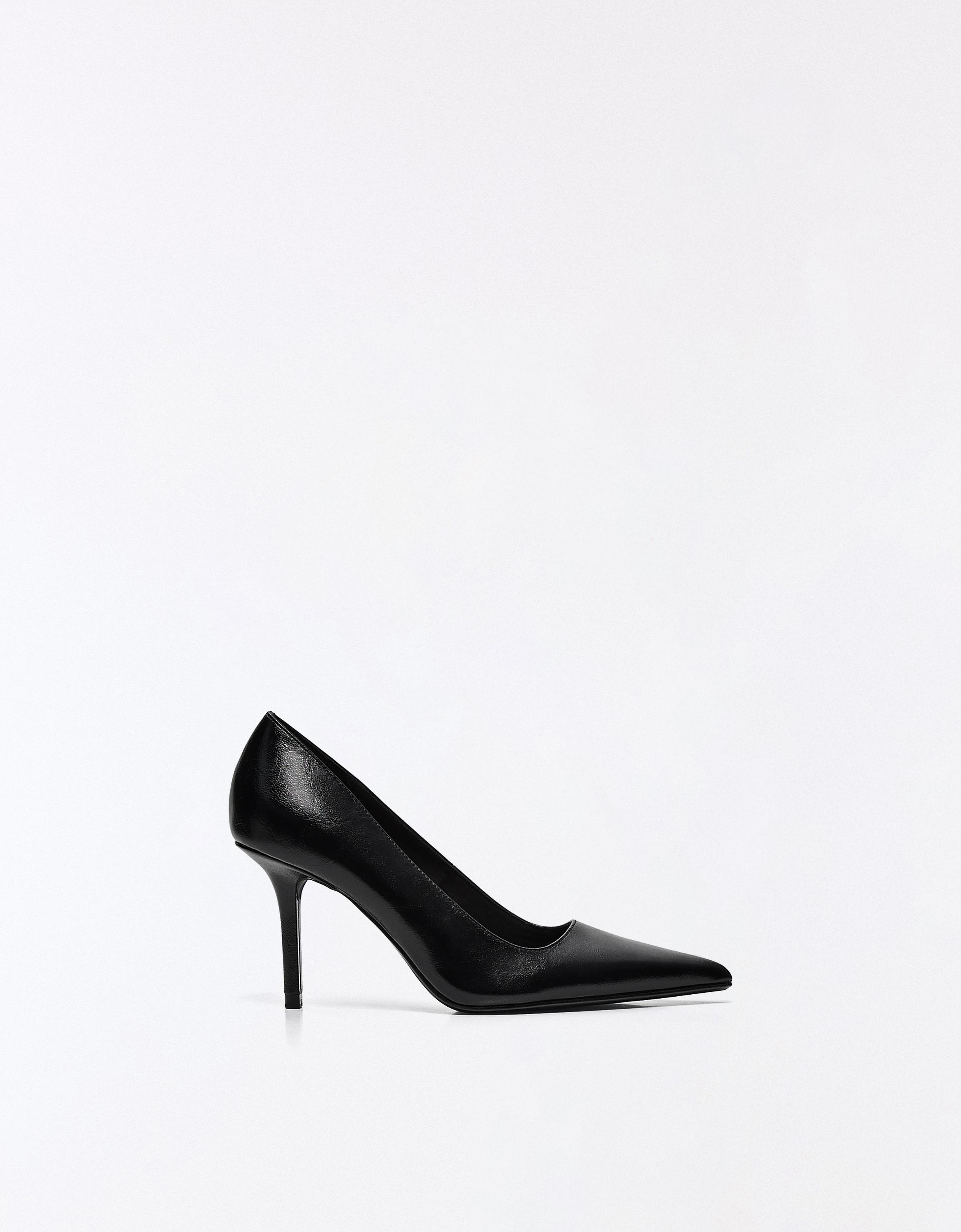 High-heel shoes — BLACK