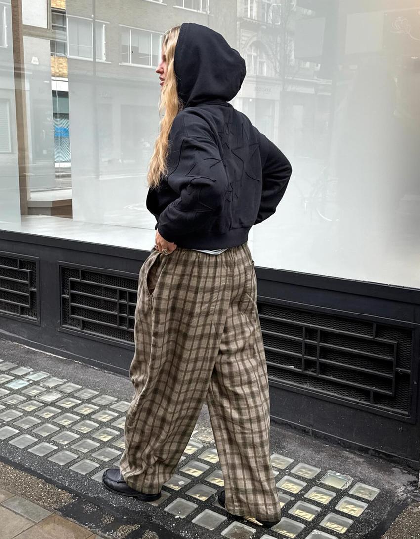 Fermuarlı nakışlı kapüşonlu sweatshirt-Denizci mavisi