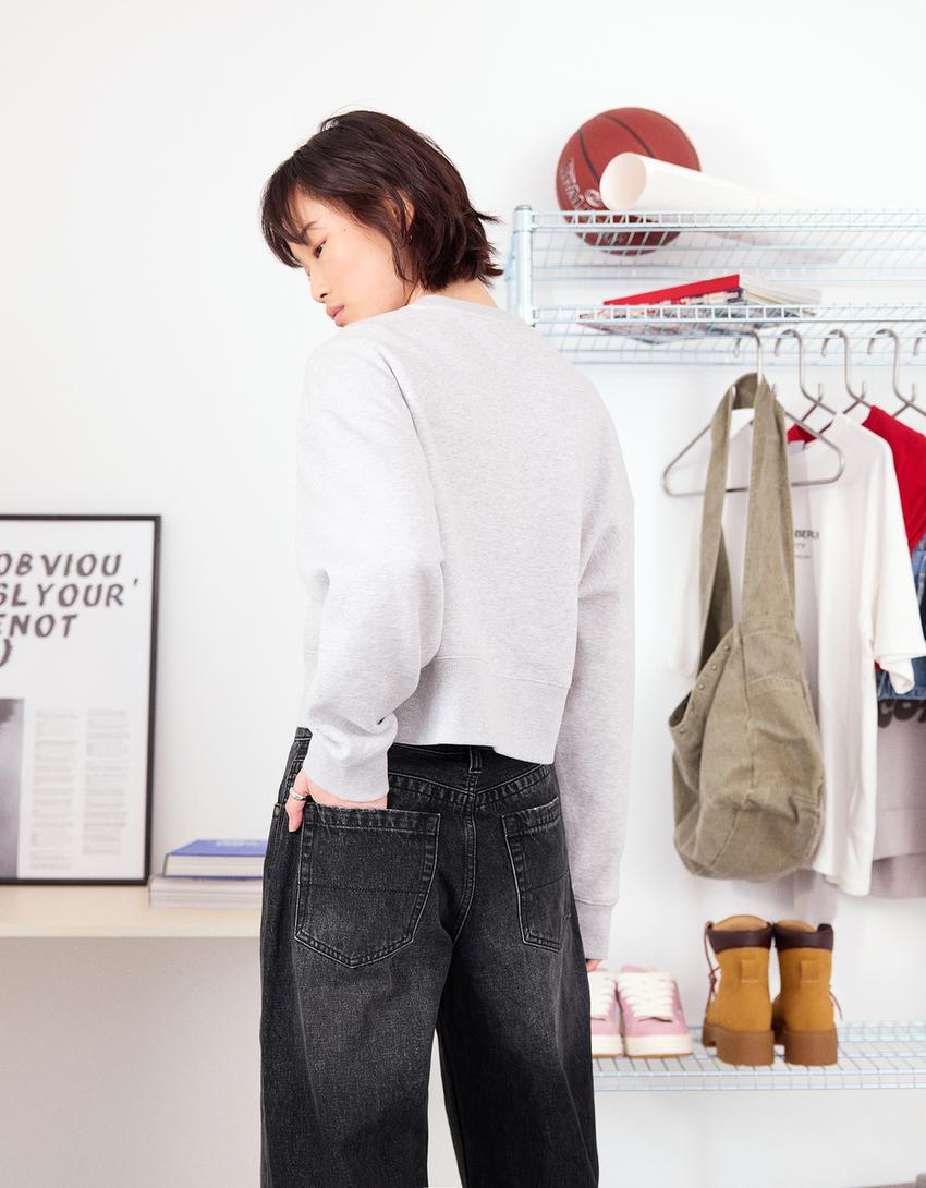 Wide-Leg-90's-Jeans mit umgeschlagenem Saum-Schwarz-1