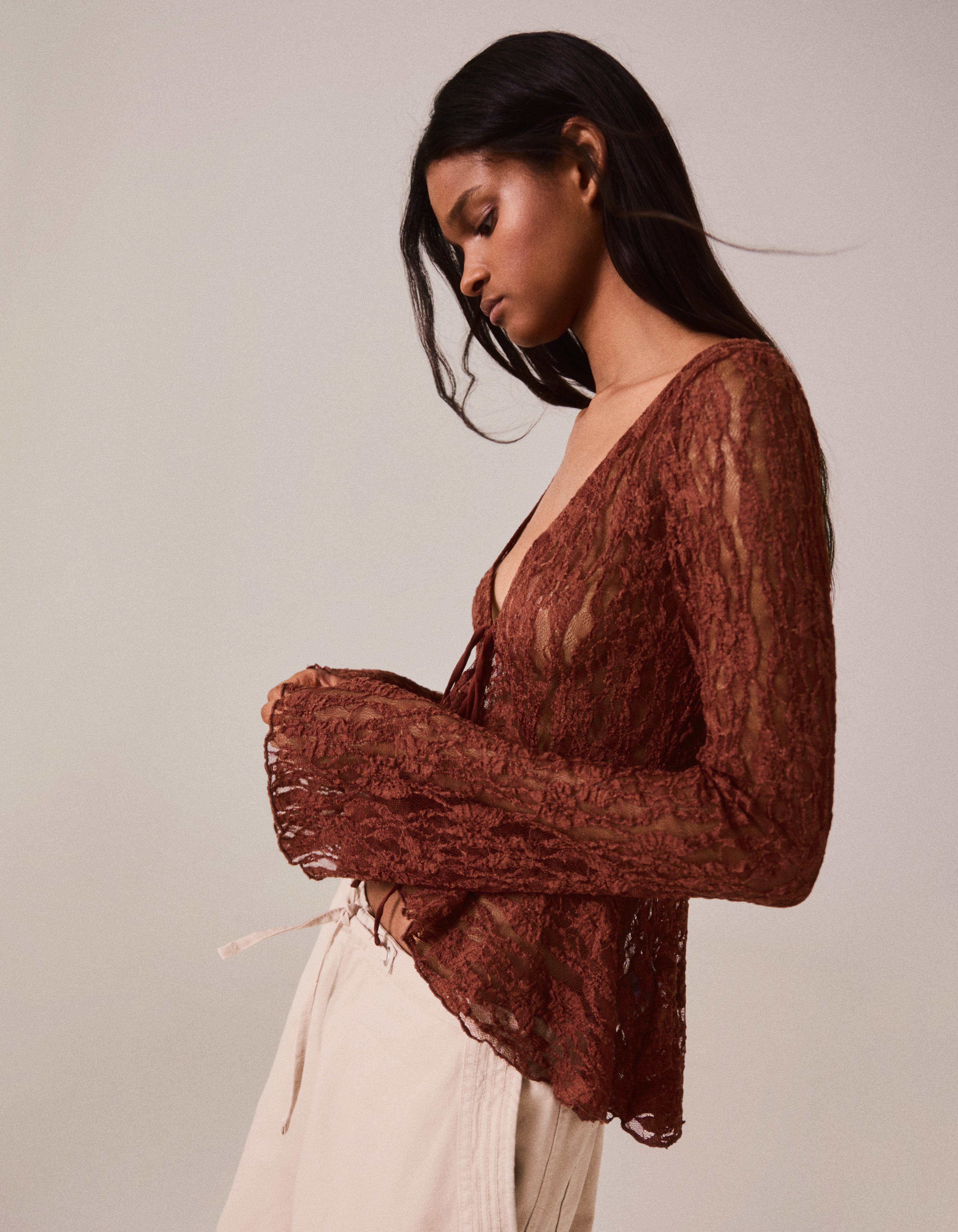 Lace ruffle jacket — Light Brown