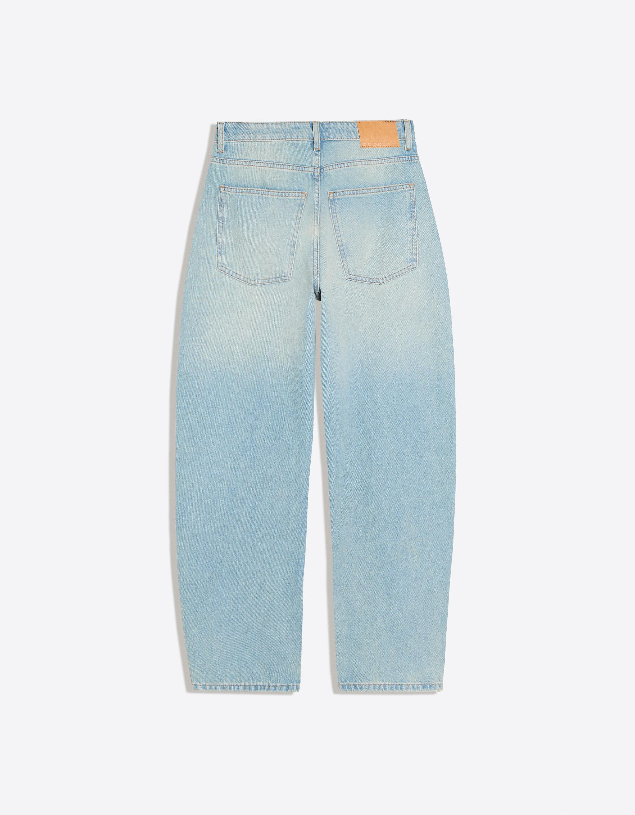 Ripped barrel loose jeans — Light blue
