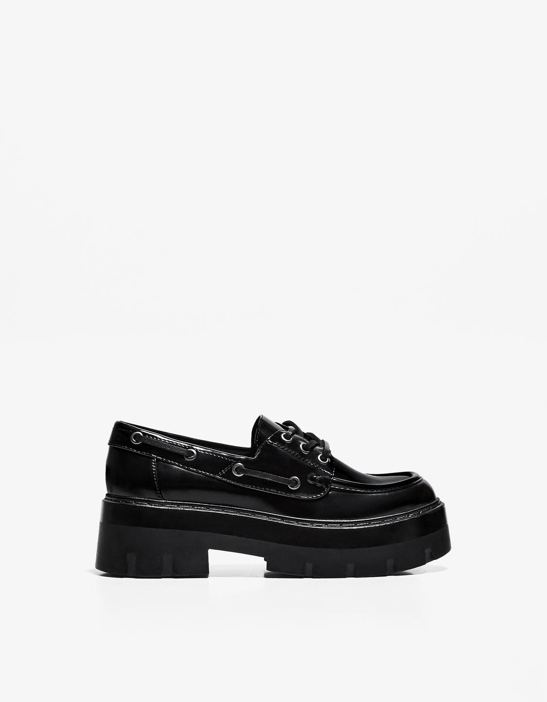 Chaussures bateau semelle chunky