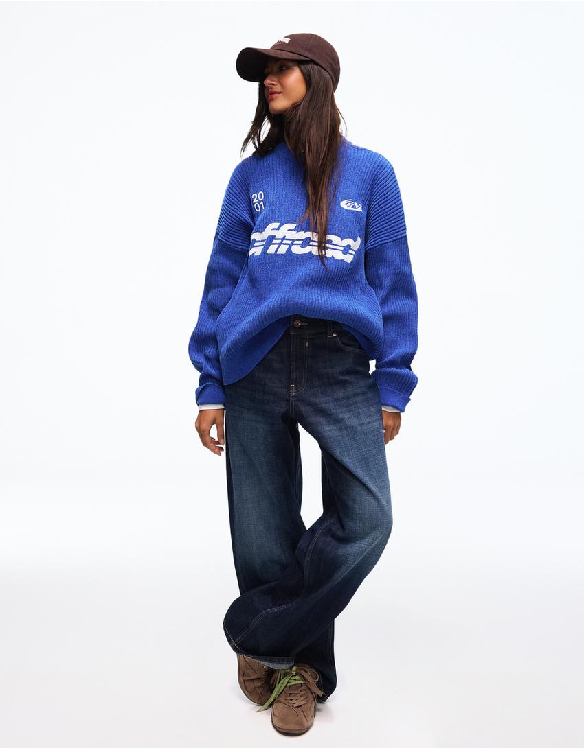 Džemper sa okruglim izrezom od chenille materijala sa dezenom-Plava