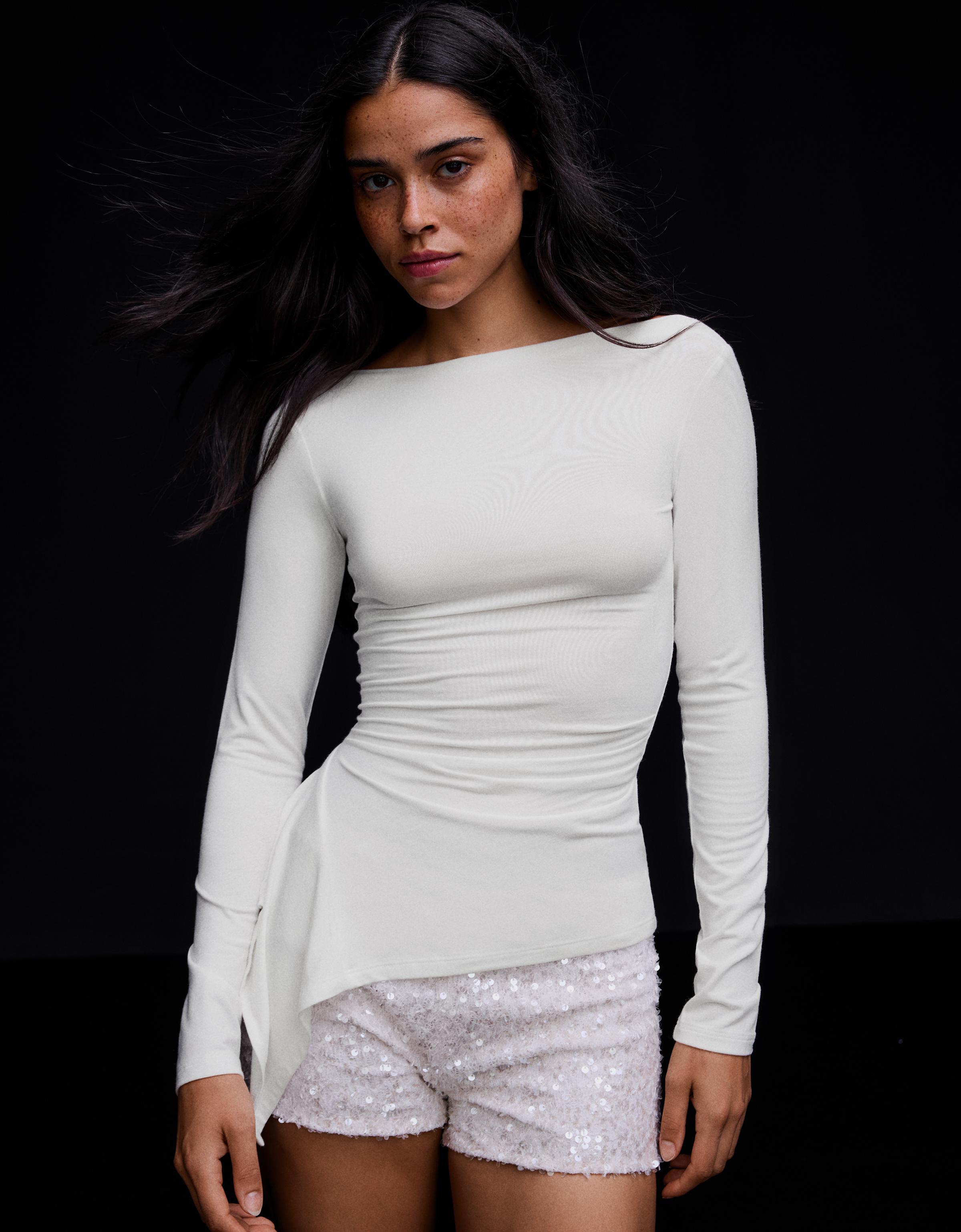 Bershka Camiseta Manga Larga Asimétrica Fruncido Mujer Blanco Roto