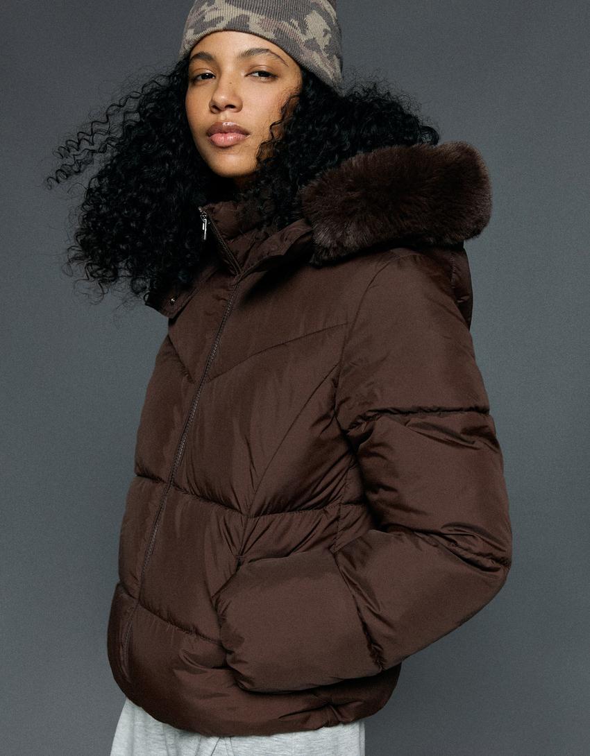 Quilted jacket with faux fur hood-Brown