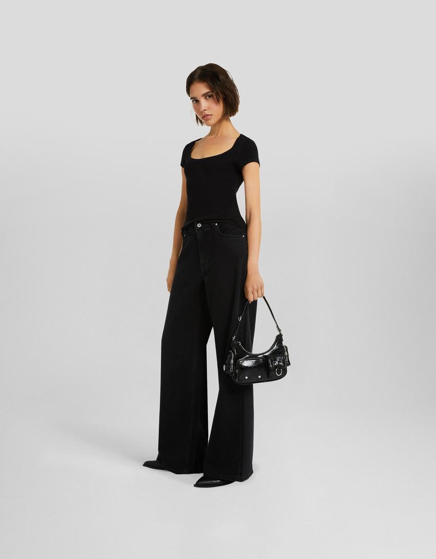 Multi-pocket shoulder bag-Black-3