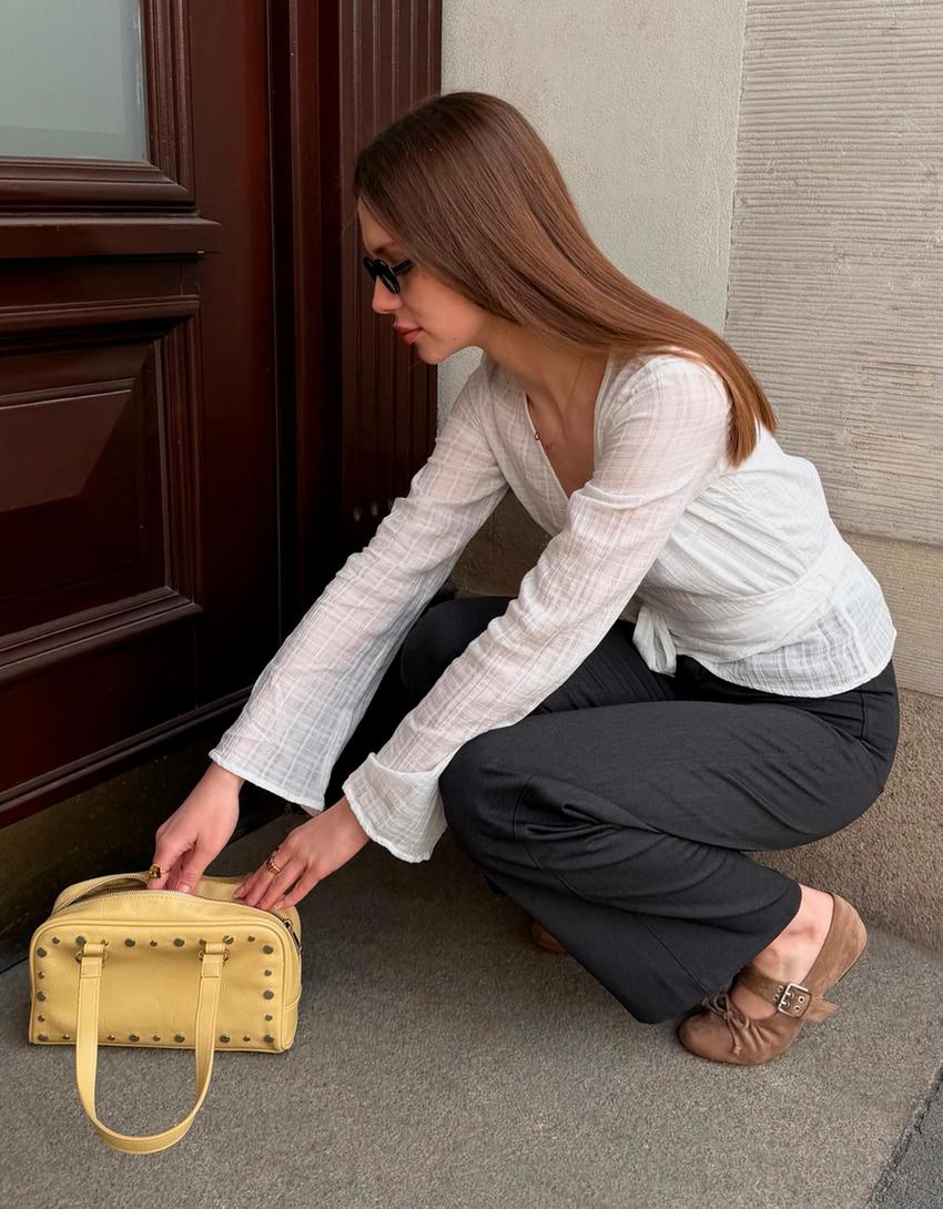 Bluzka kopertowa z nadrukiem-Kremowy