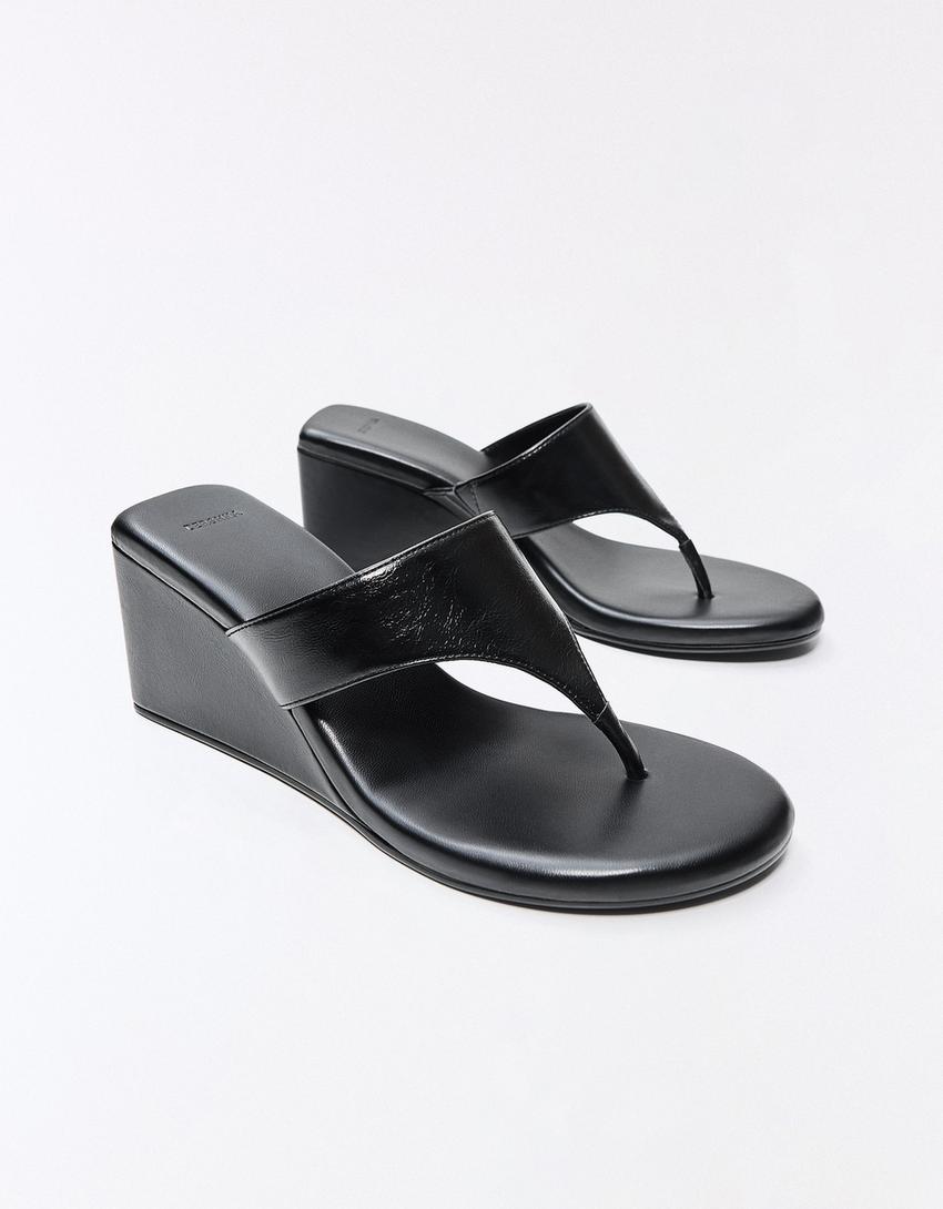 Wedge heel sandal-BLACK