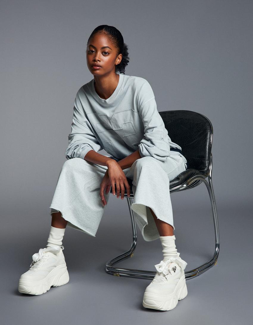 XL platform trainers with charms-WHITE