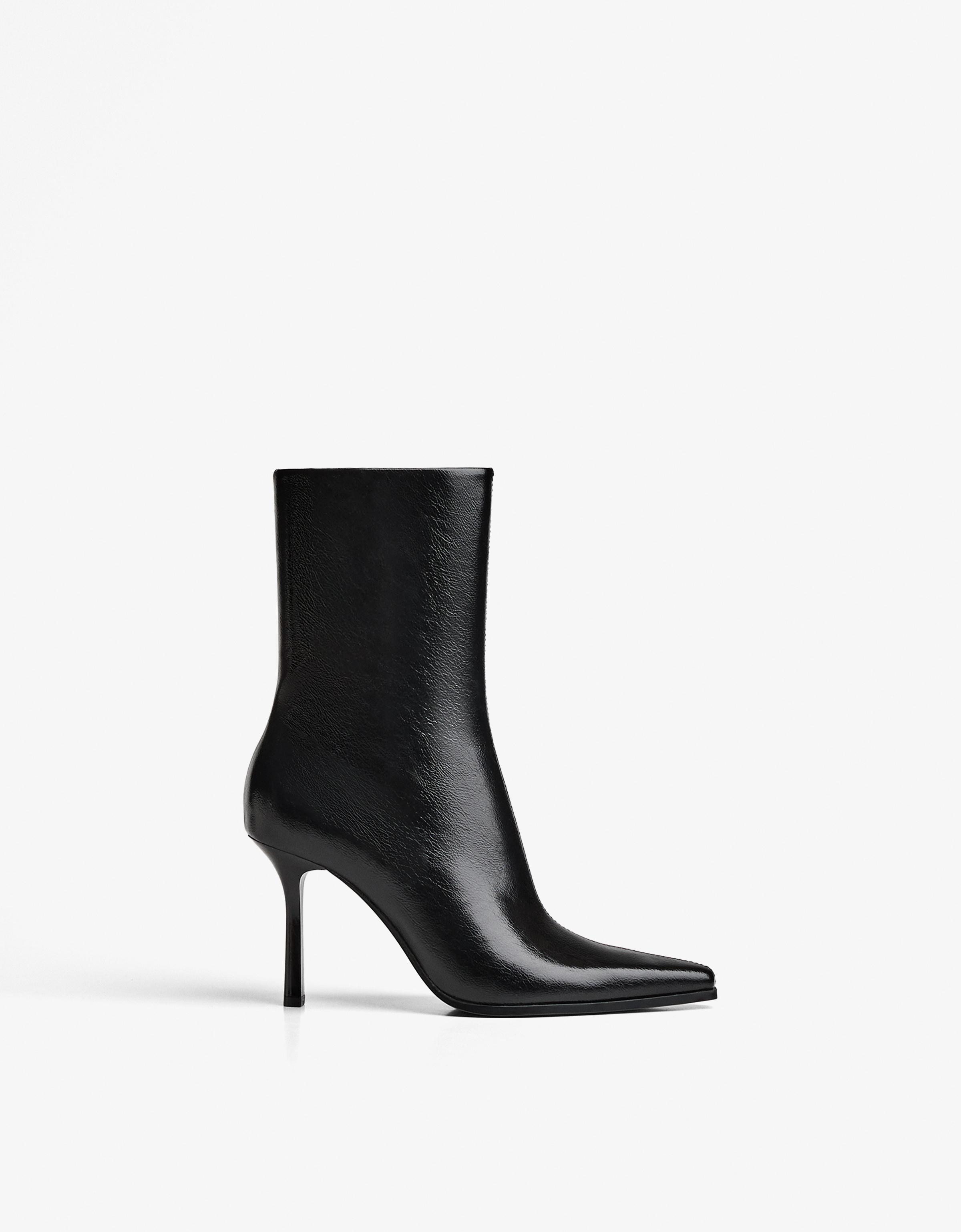 Bershka Stiefeletten Mit Absatz Und Prägung Damen 39 Schwarz
