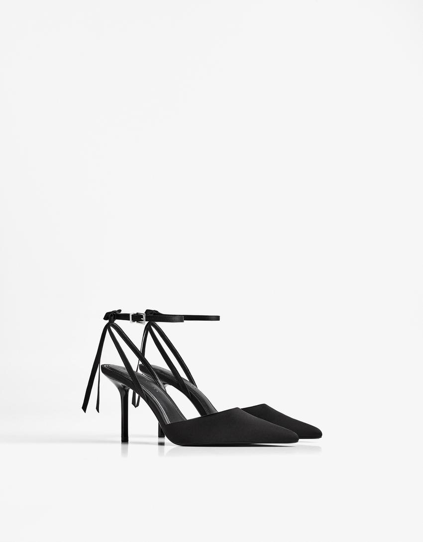Zapato tacón lazo-Negro