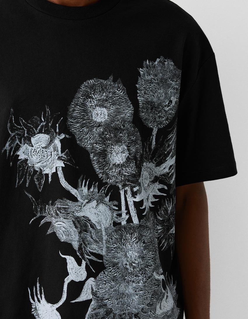 تيشرت بطبعة فينسنت فان جوخ وقصّة مربعة وأكمام قصيرة-أسود-6