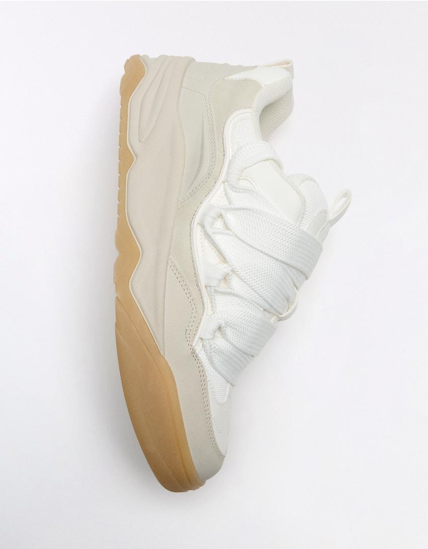 Skate-Sneaker mit dicker Sohle-Kombiniert