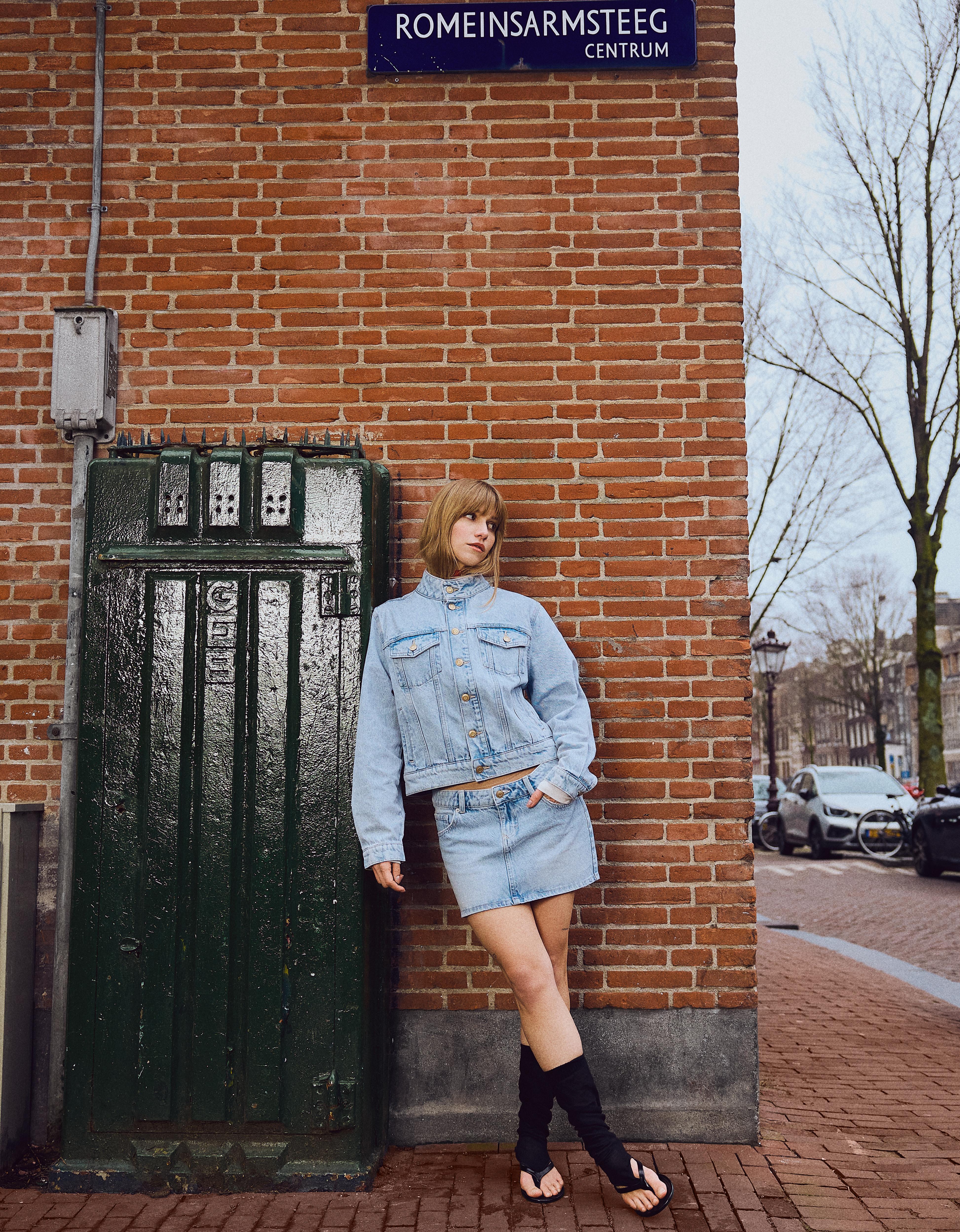 Denim mini skirt — Light blue