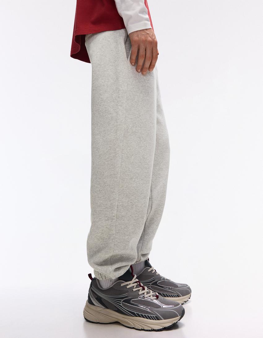 Pantalon jogger fit en molleton-Gris