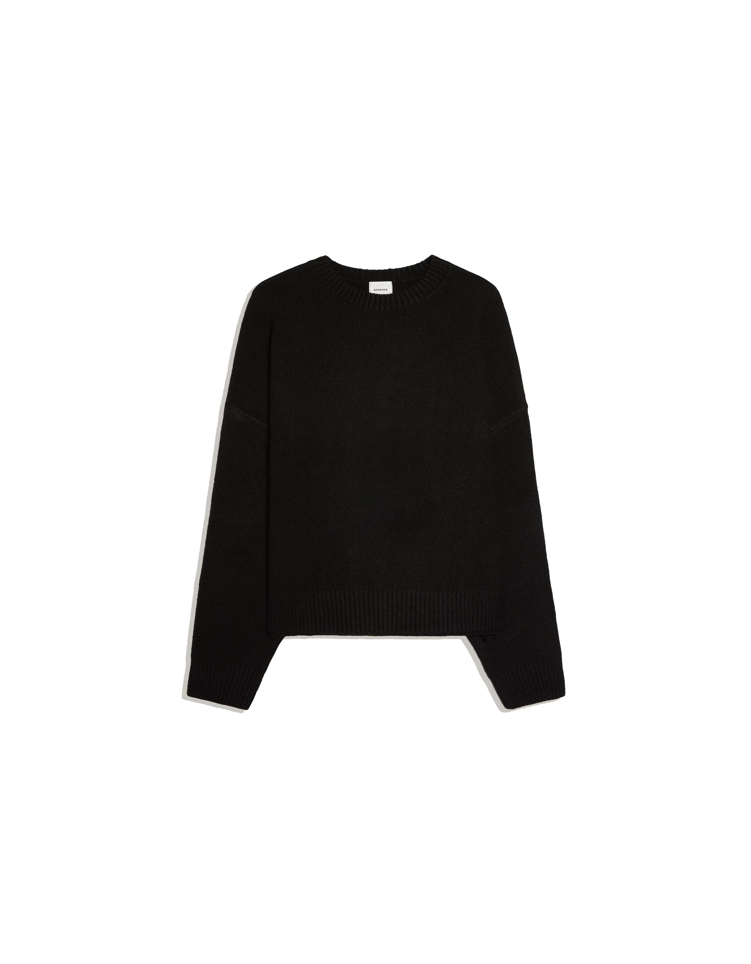 Boxy round neck jumper — Black