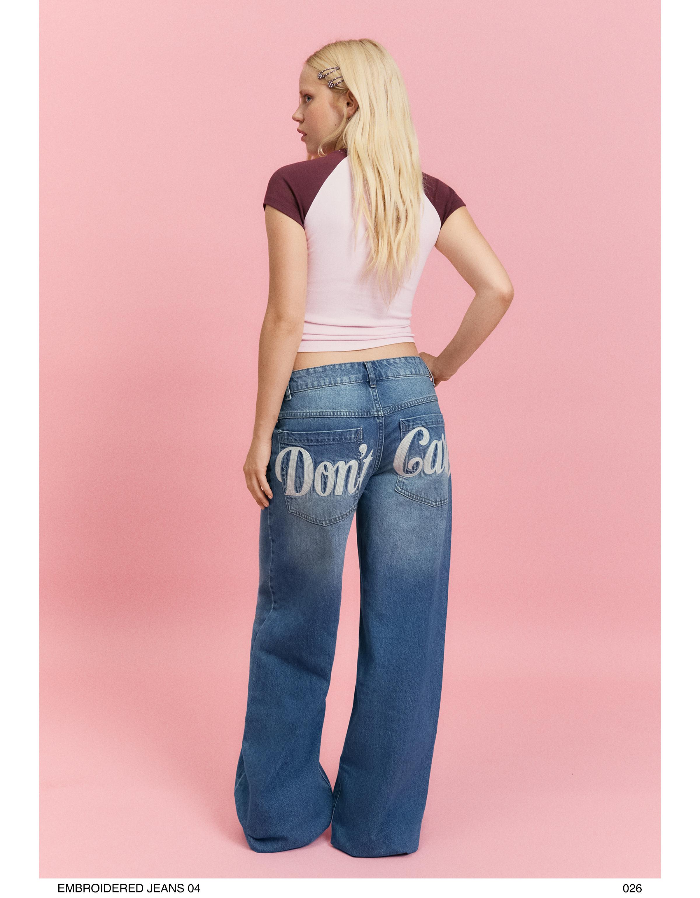 Embroidered baggy jeans — Light blue