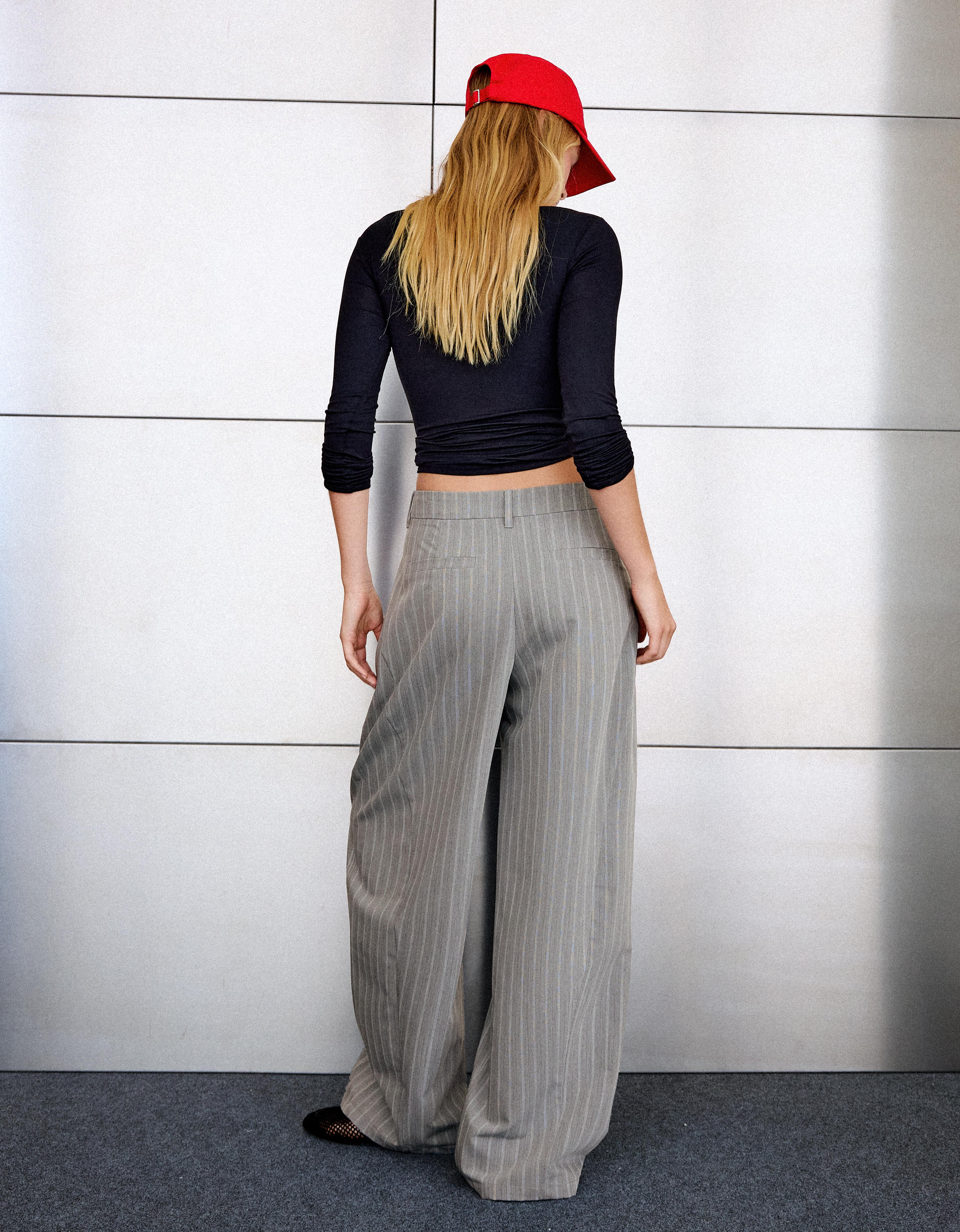 Double-fabric darted trousers — Grey