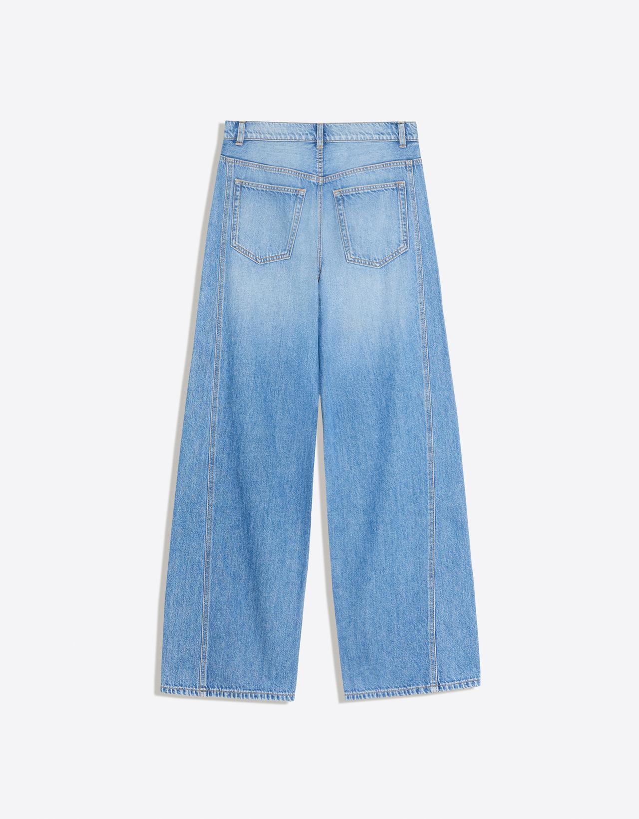High-waist barrel jeans — Light blue