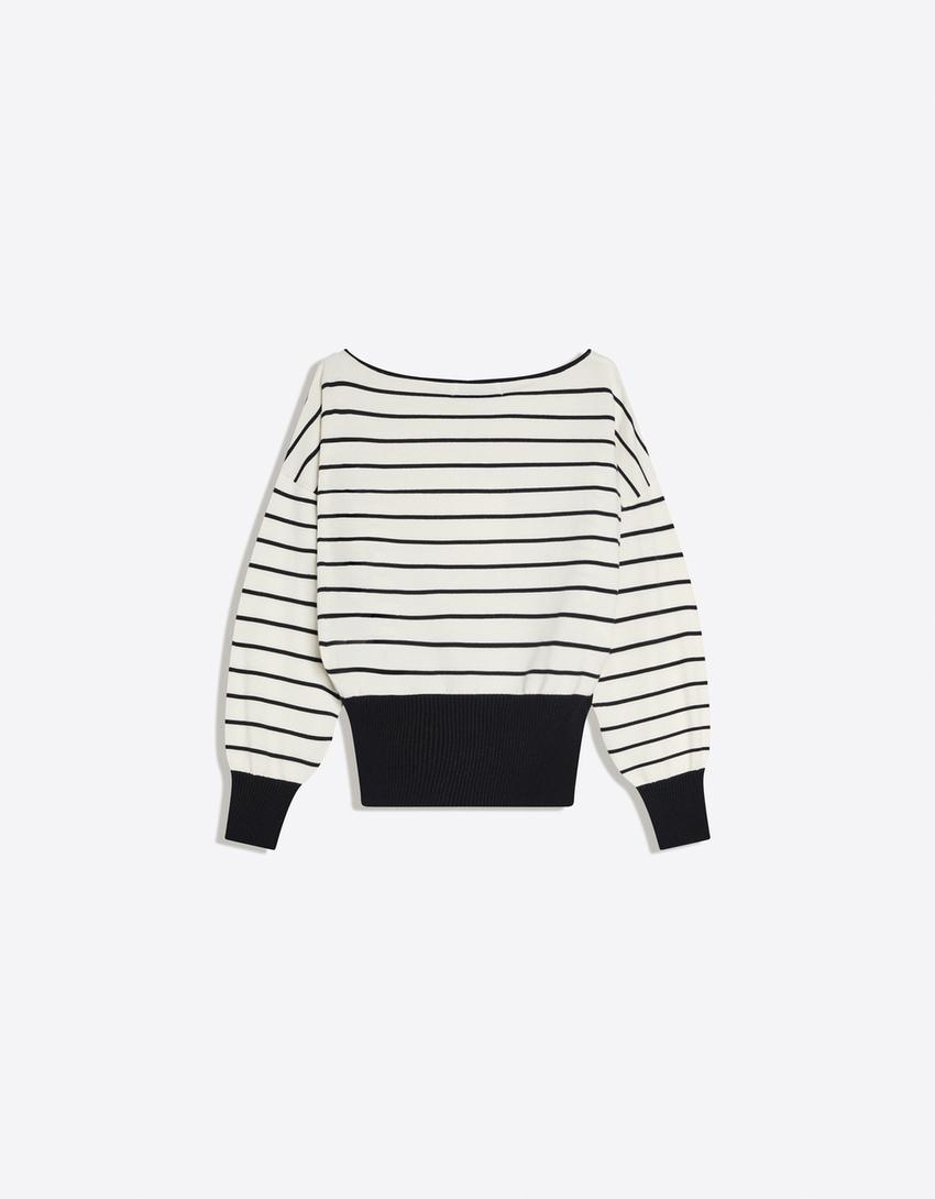 Asymmetric print sweater-Black