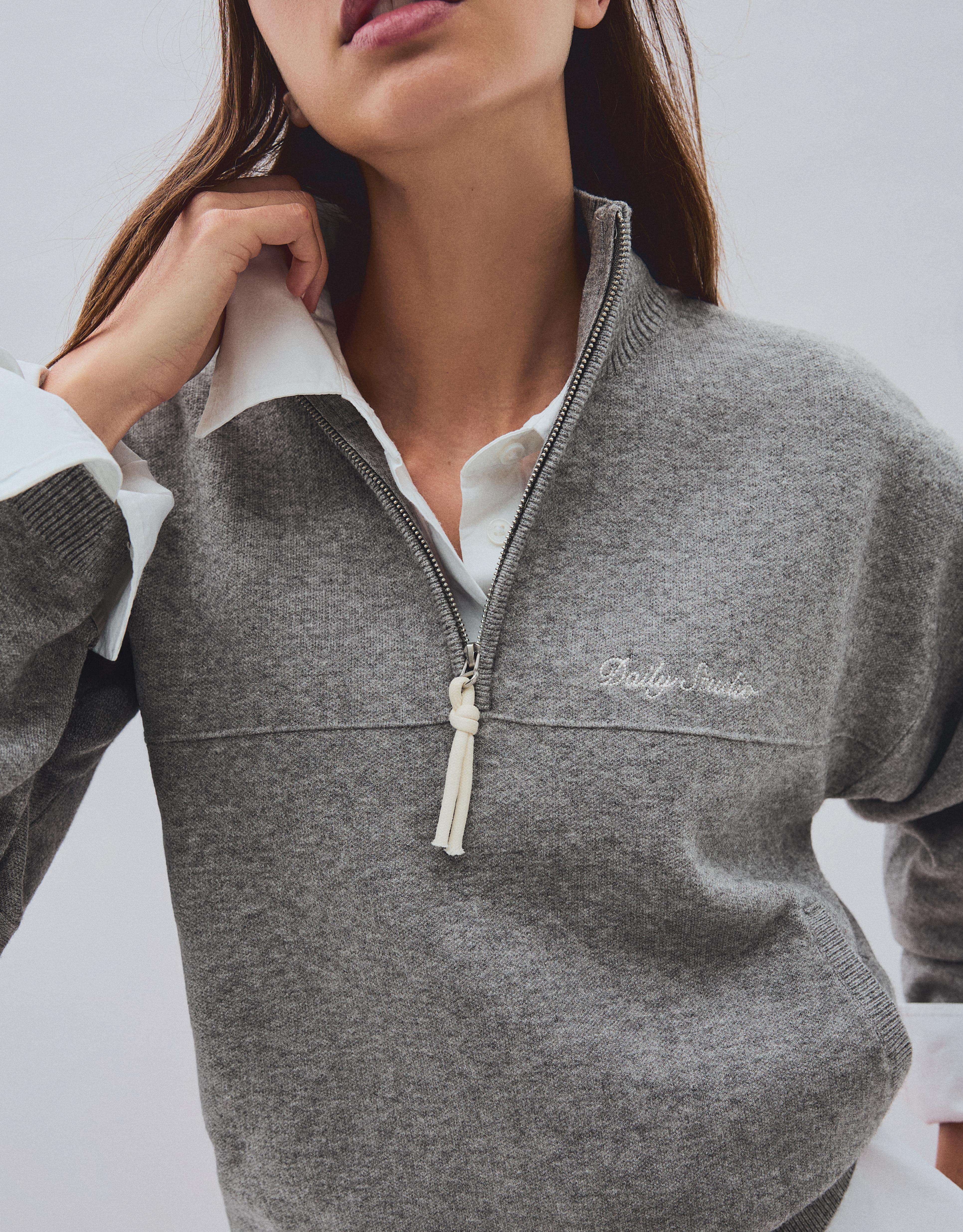 Embroidered zip-up jumper — Grey