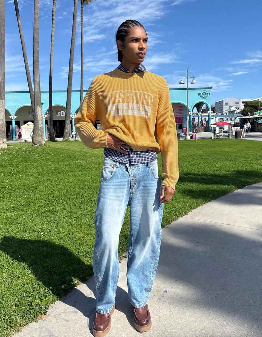 Printed boxy fit crew neck sweater-Yellow