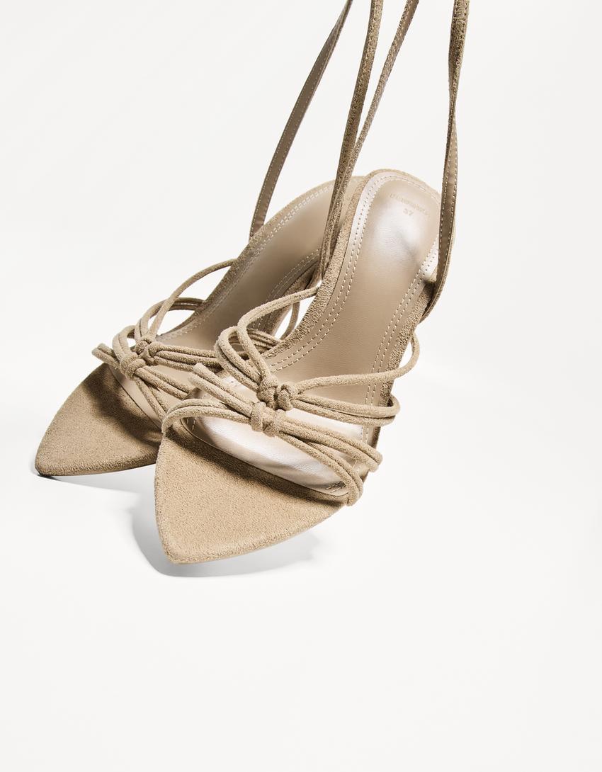 Sandales talon brides avec boucle de cheville-Sable